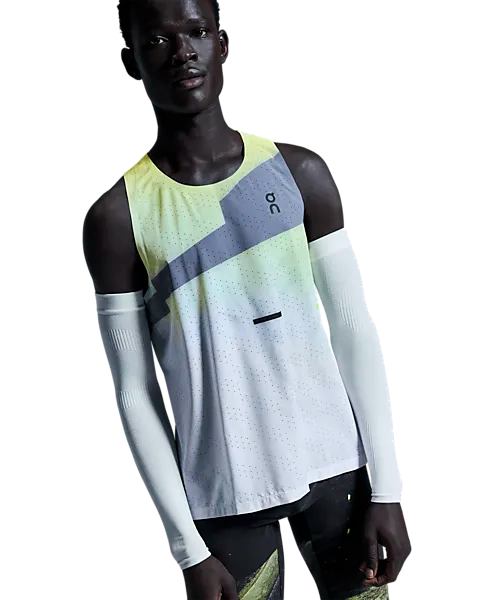 401083101101 ON Performance Arm Sleeves 401083101101 ON Performance Arm Sleeves Model01 Detail