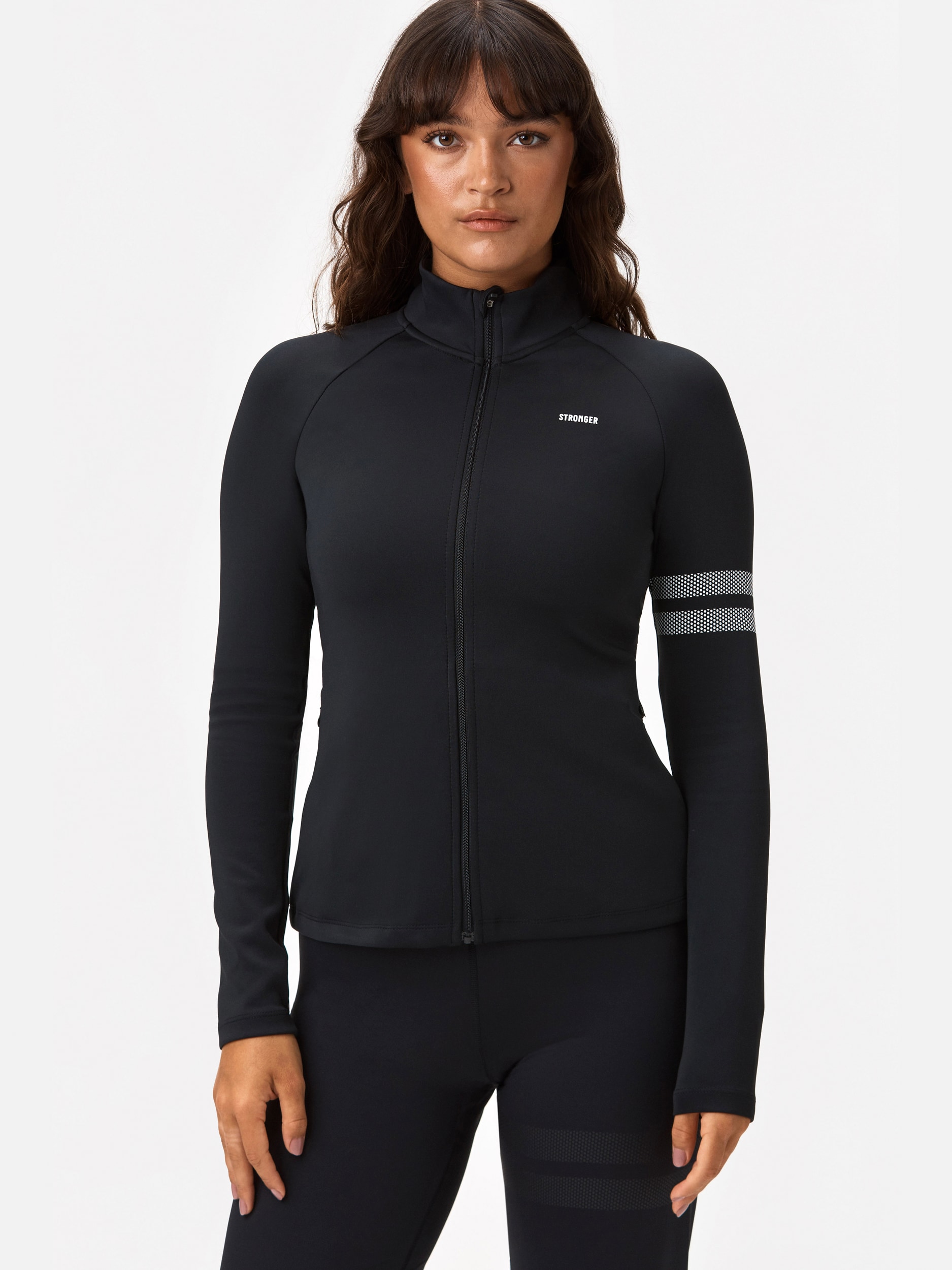 
STRONGER, 
SIGNATURE ZIP JACKET, 
Detail 1
