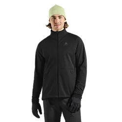 M ESSENTIAL WARM JACKET - BLACK Model01 Small1x1