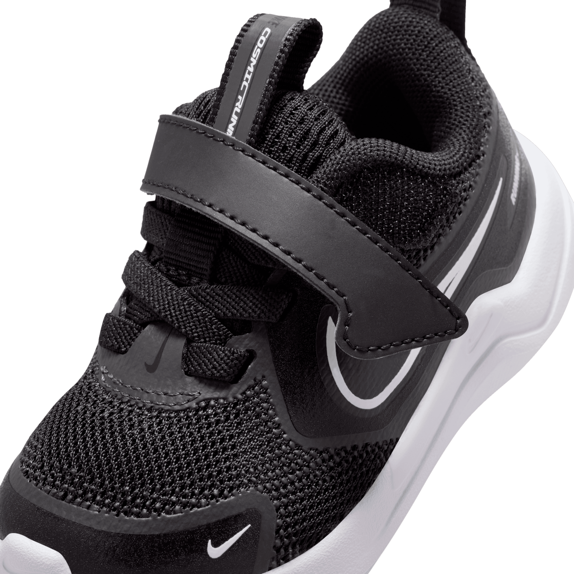 NIKE, K Cosmic Runner