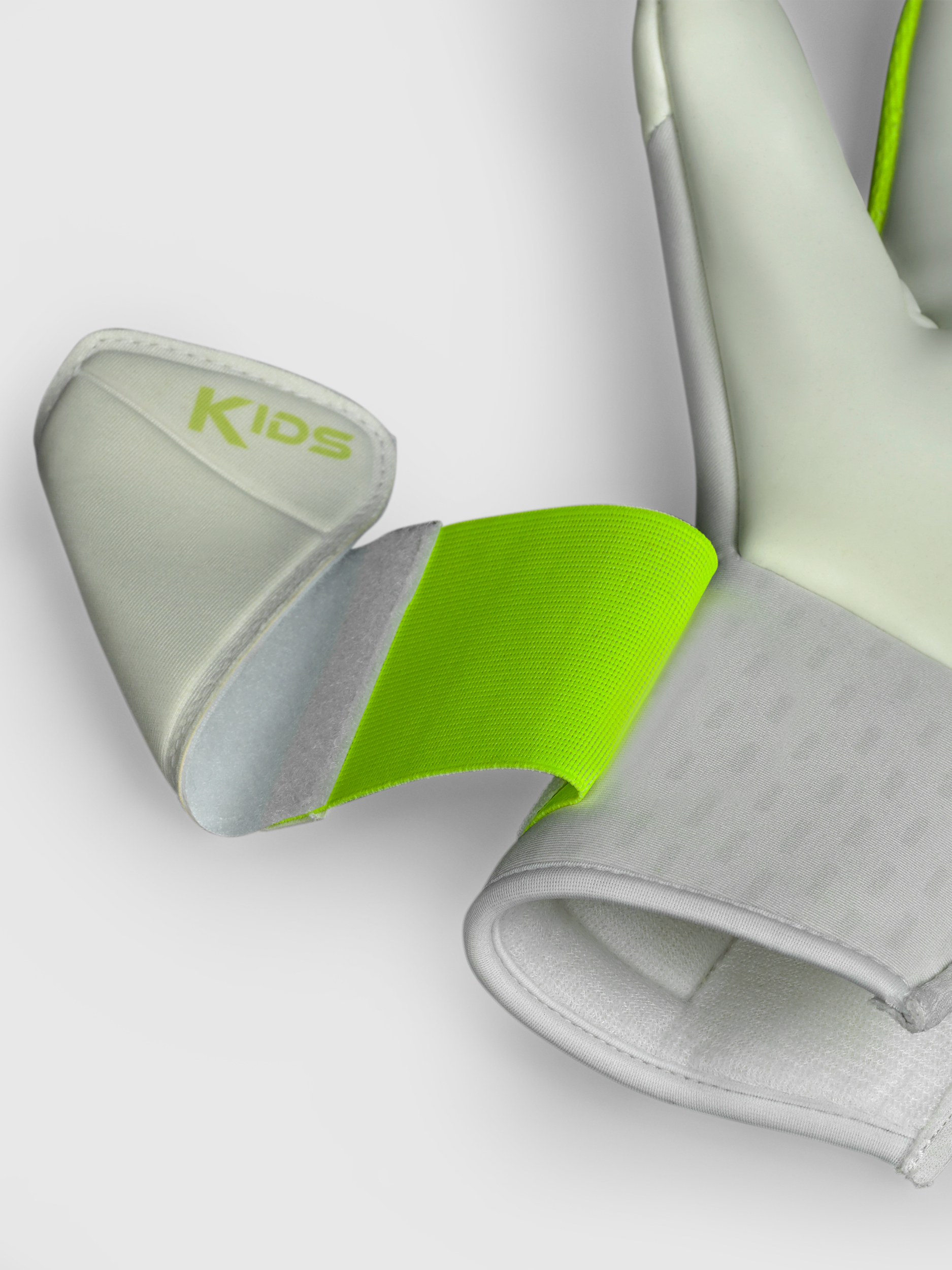 
SELECT, 
88 KIDS, 
Detail 1
