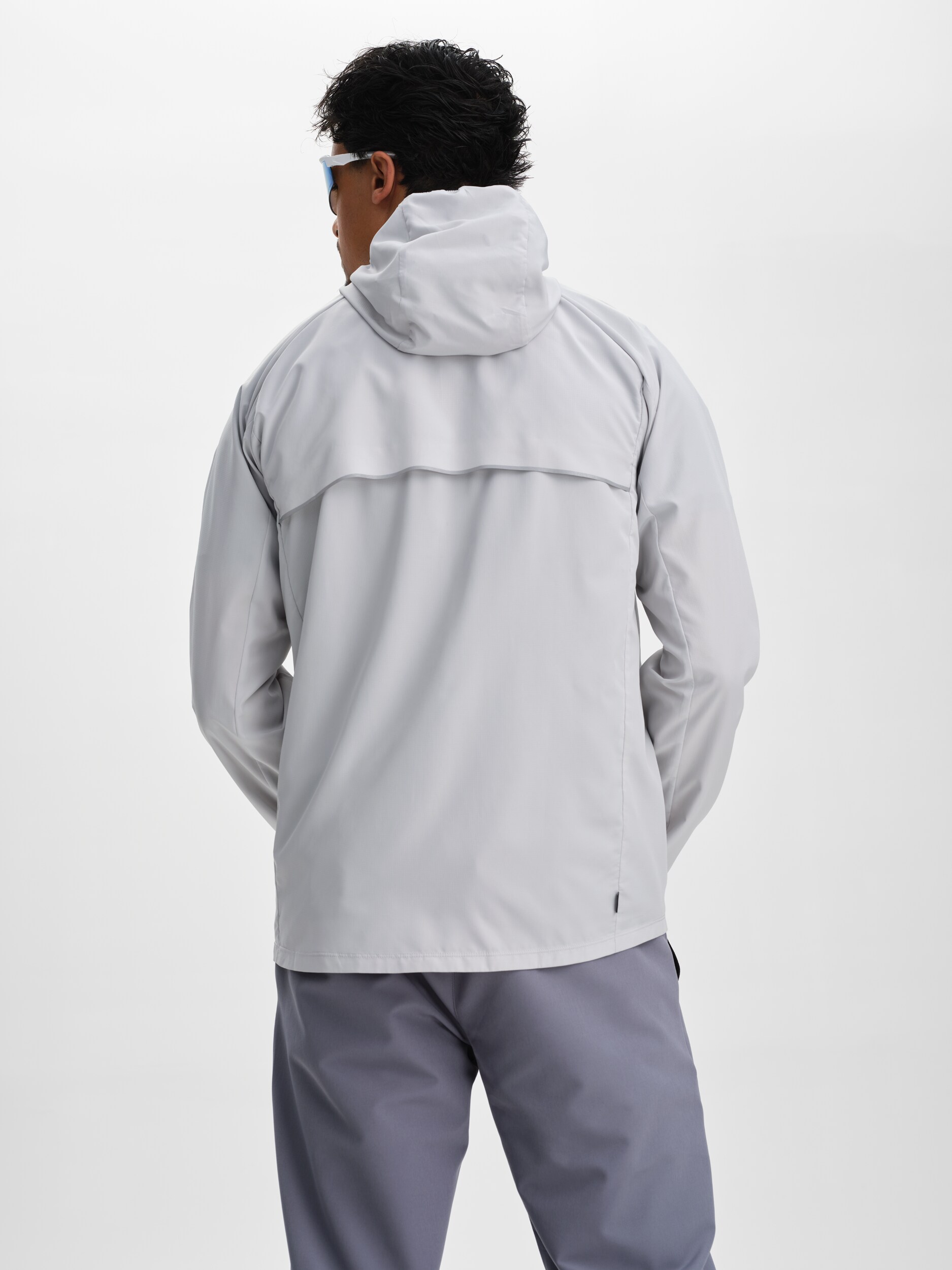 SOC, M Run Wind Jacket