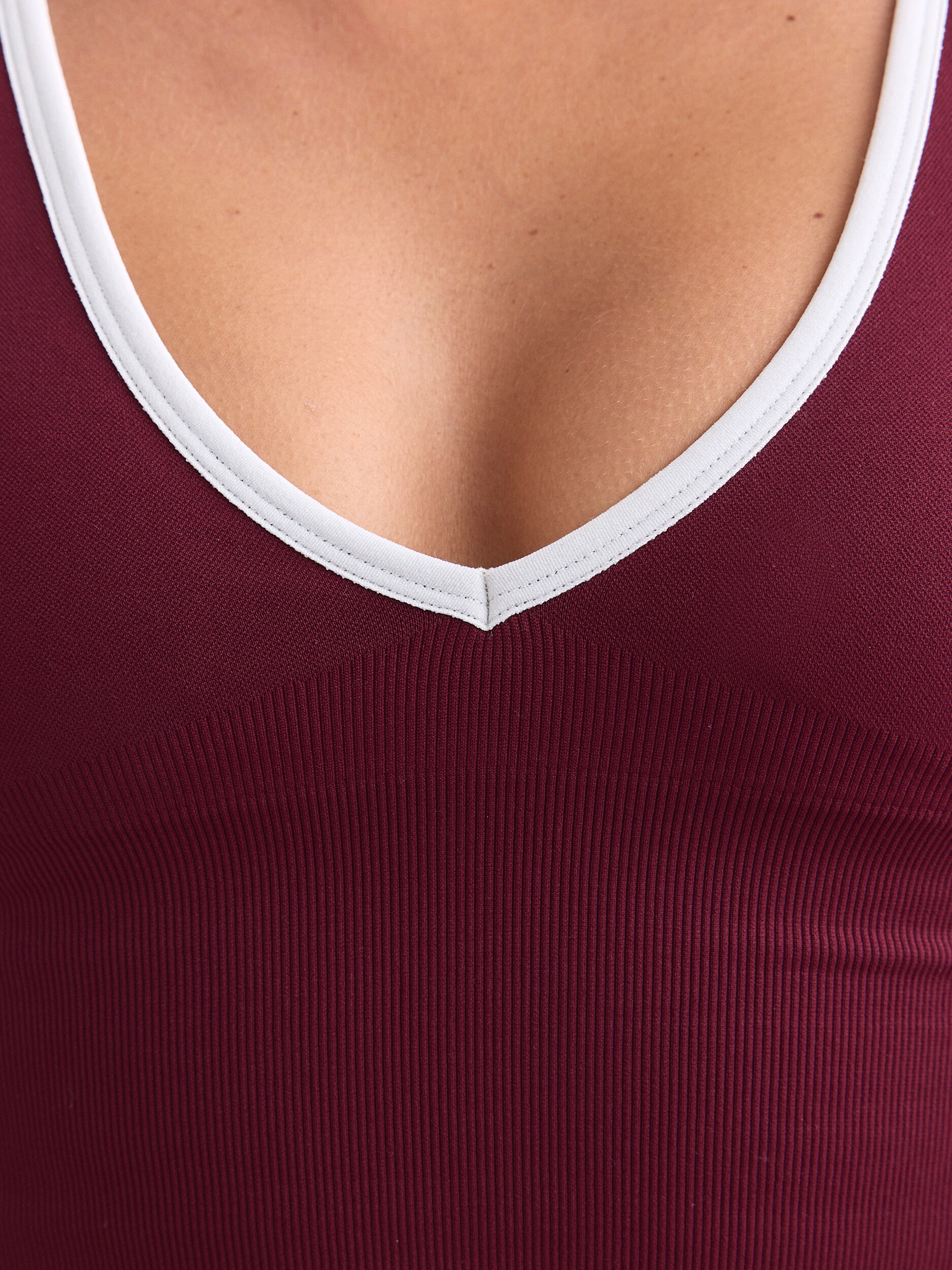 AIM&acute;N, Shape Seamless Cross Back Bralette
