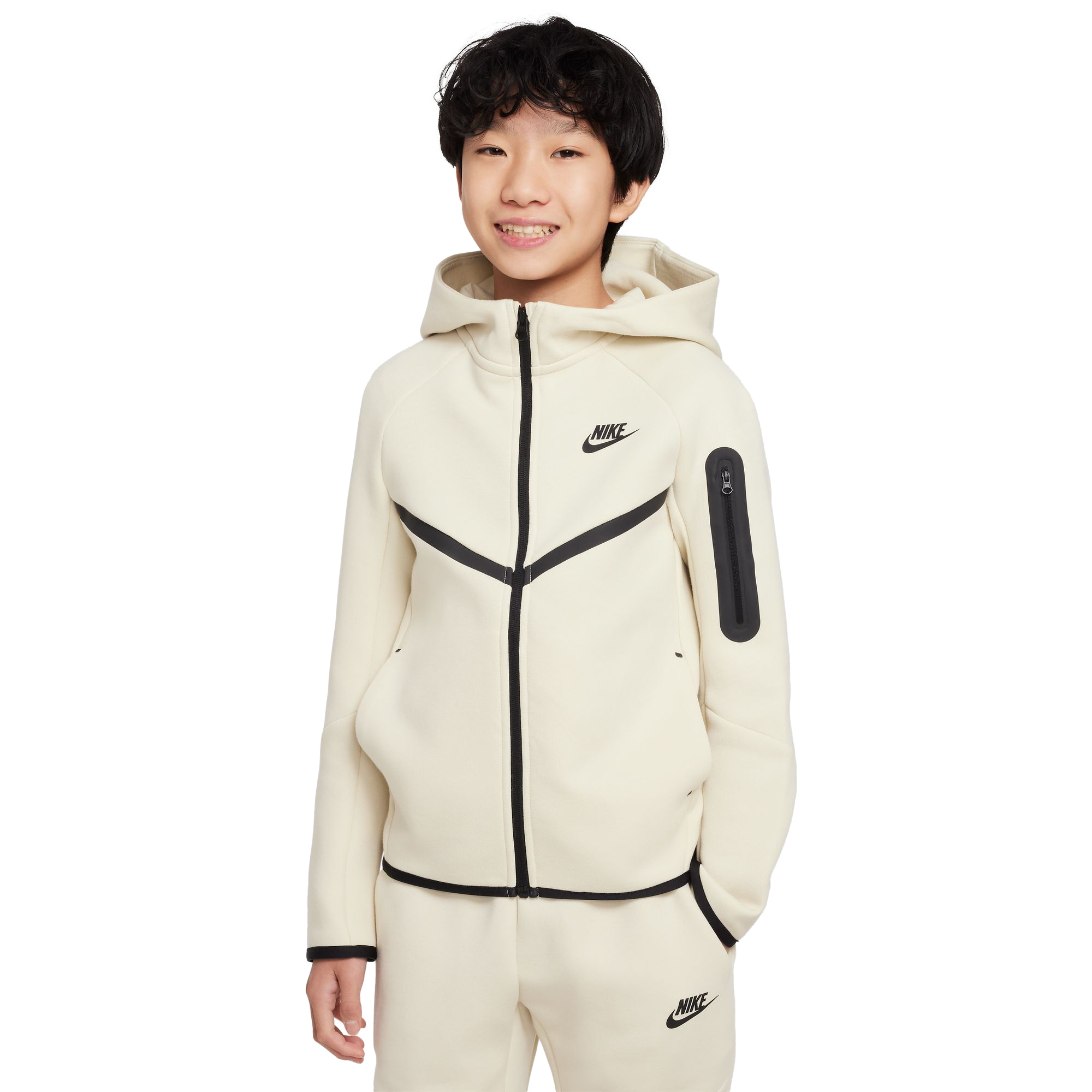 
NIKE, 
J Nsw Tch Flc Fz - Pd, 
Detail 1
