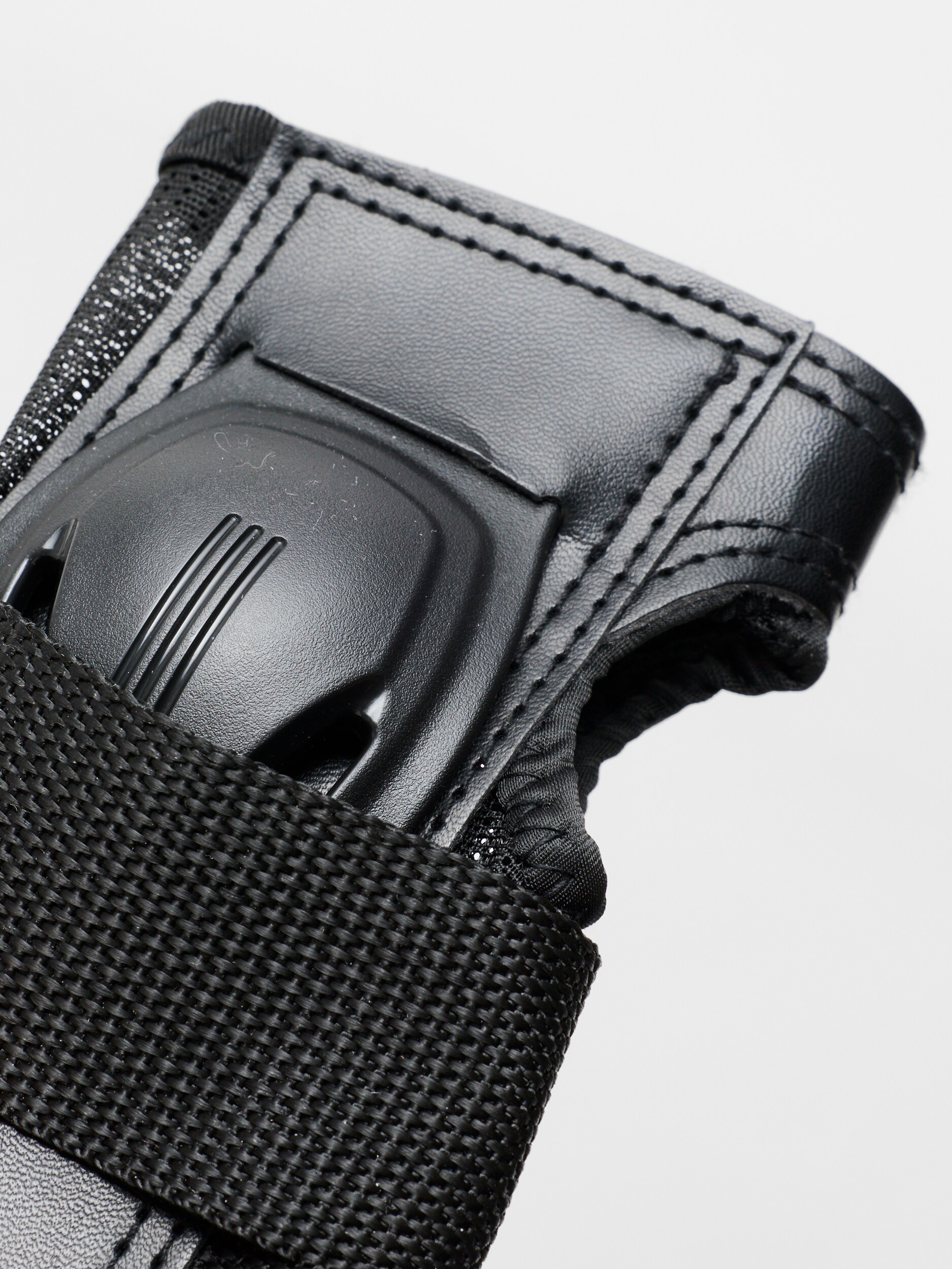 REVOLUTION, PROTECTION SET J