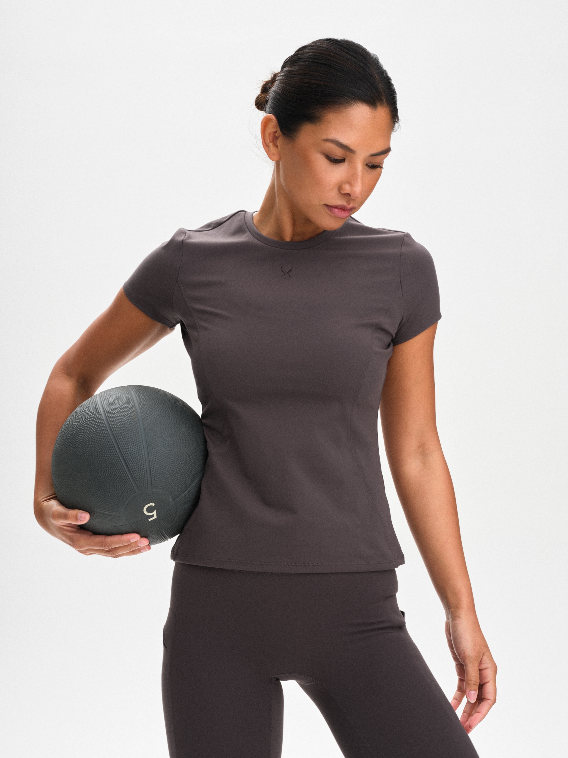
SOC, 
W SOFT FITNESS TEE, 
Detail 1
