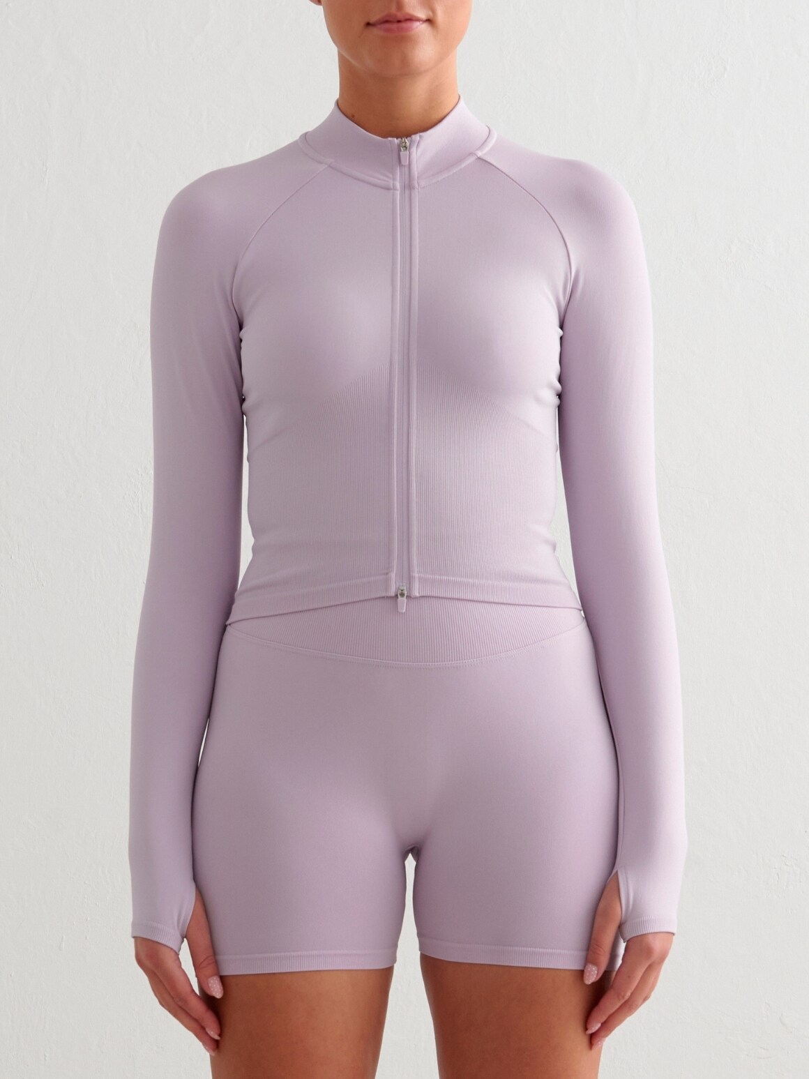 
AIM&acute;N, 
Shape Seamless Zip Jacket, 
Detail 1
