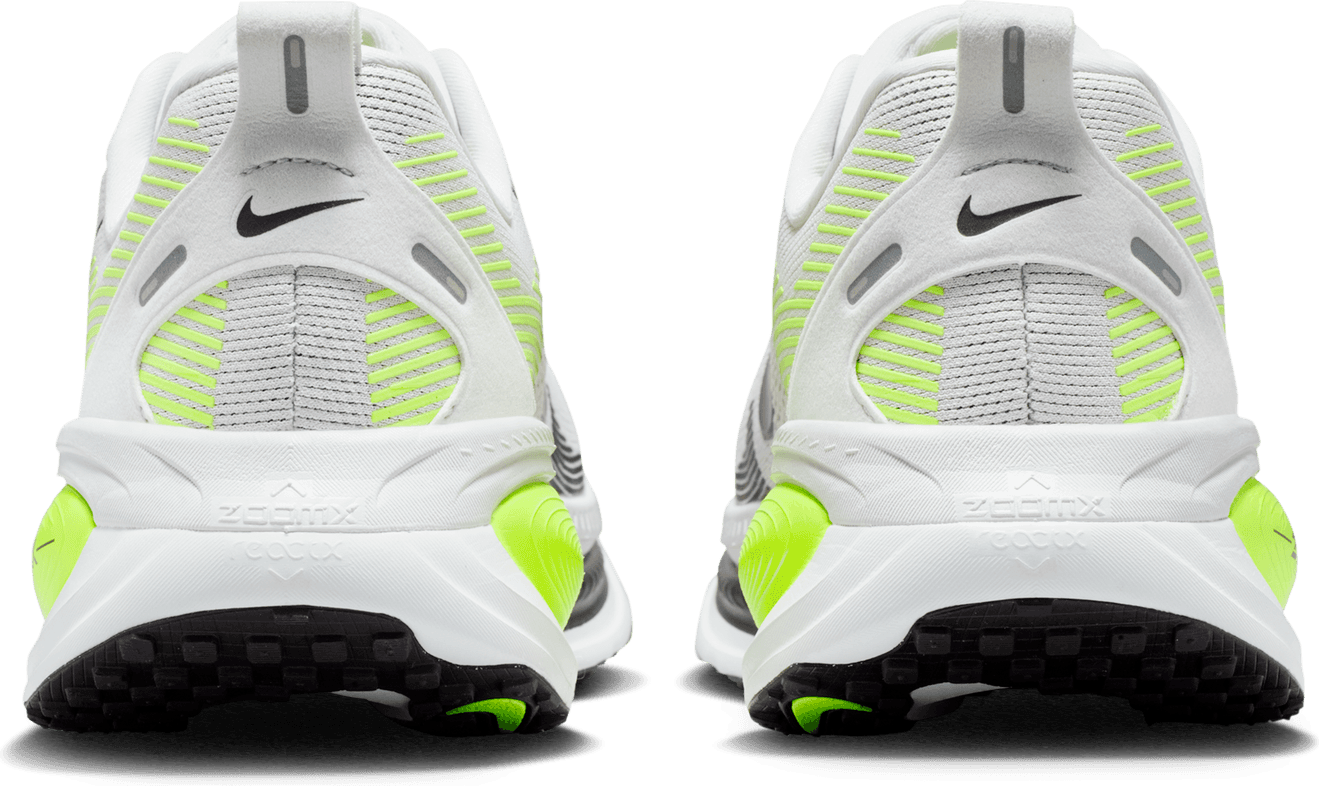 NIKE, M Vomero 18