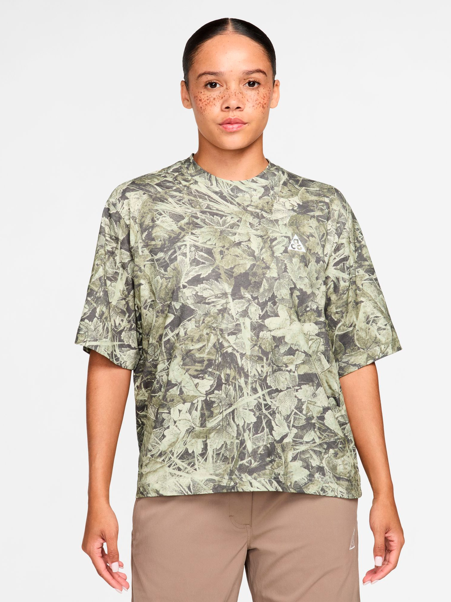 
NIKE, 
W ACG DF SS TEE, 
Detail 1
