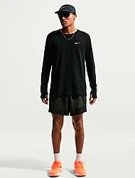 M NK DF 5BF STRIDE NVLTY SHORT - OFF NOIR/BLACK Model01 Small1x1