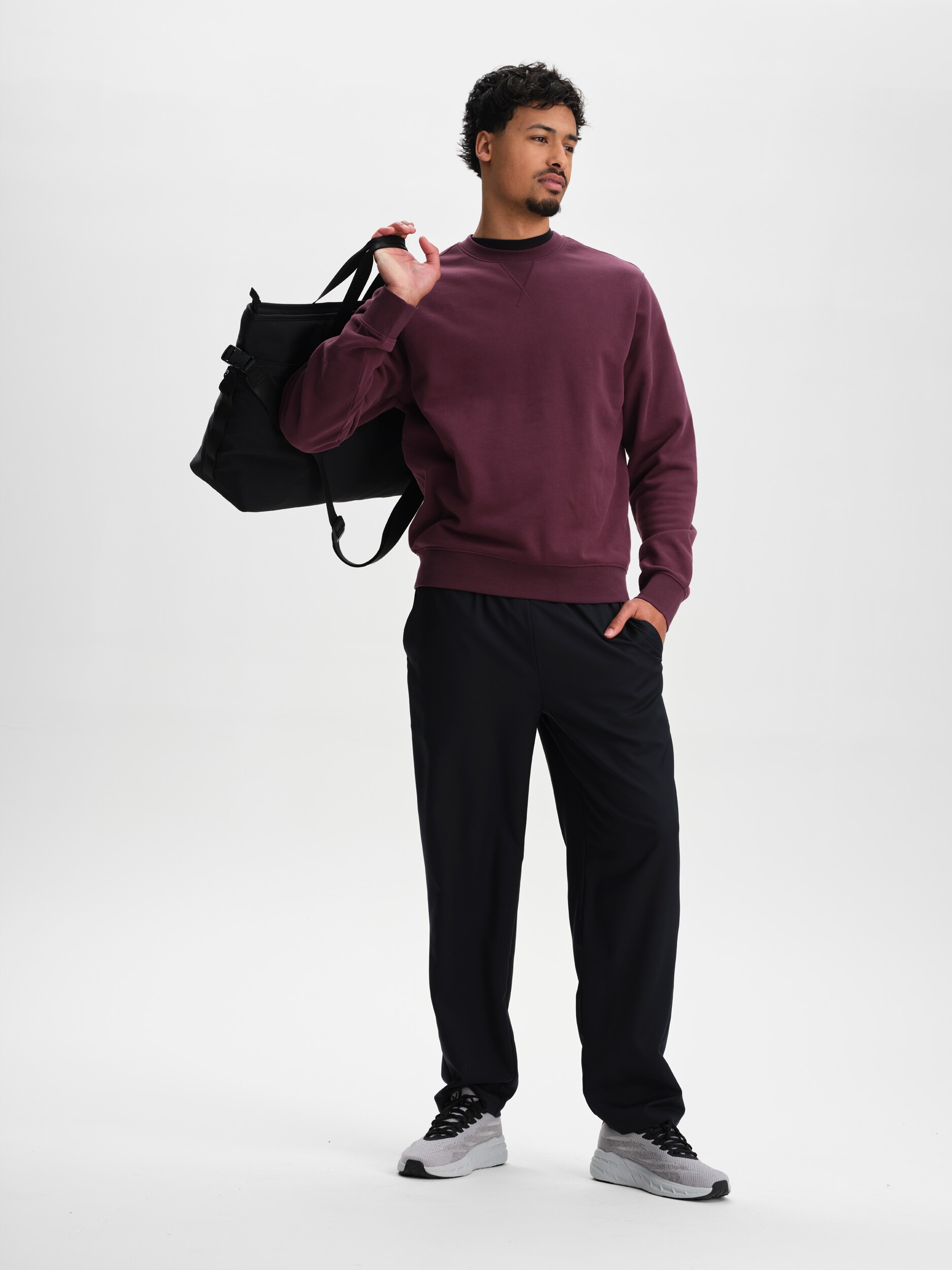 SOC, M Unbrushed Crew