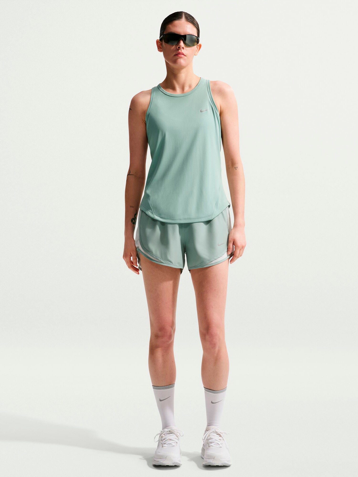 
NIKE, 
W Nk Tempo Df Tank, 
Detail 1
