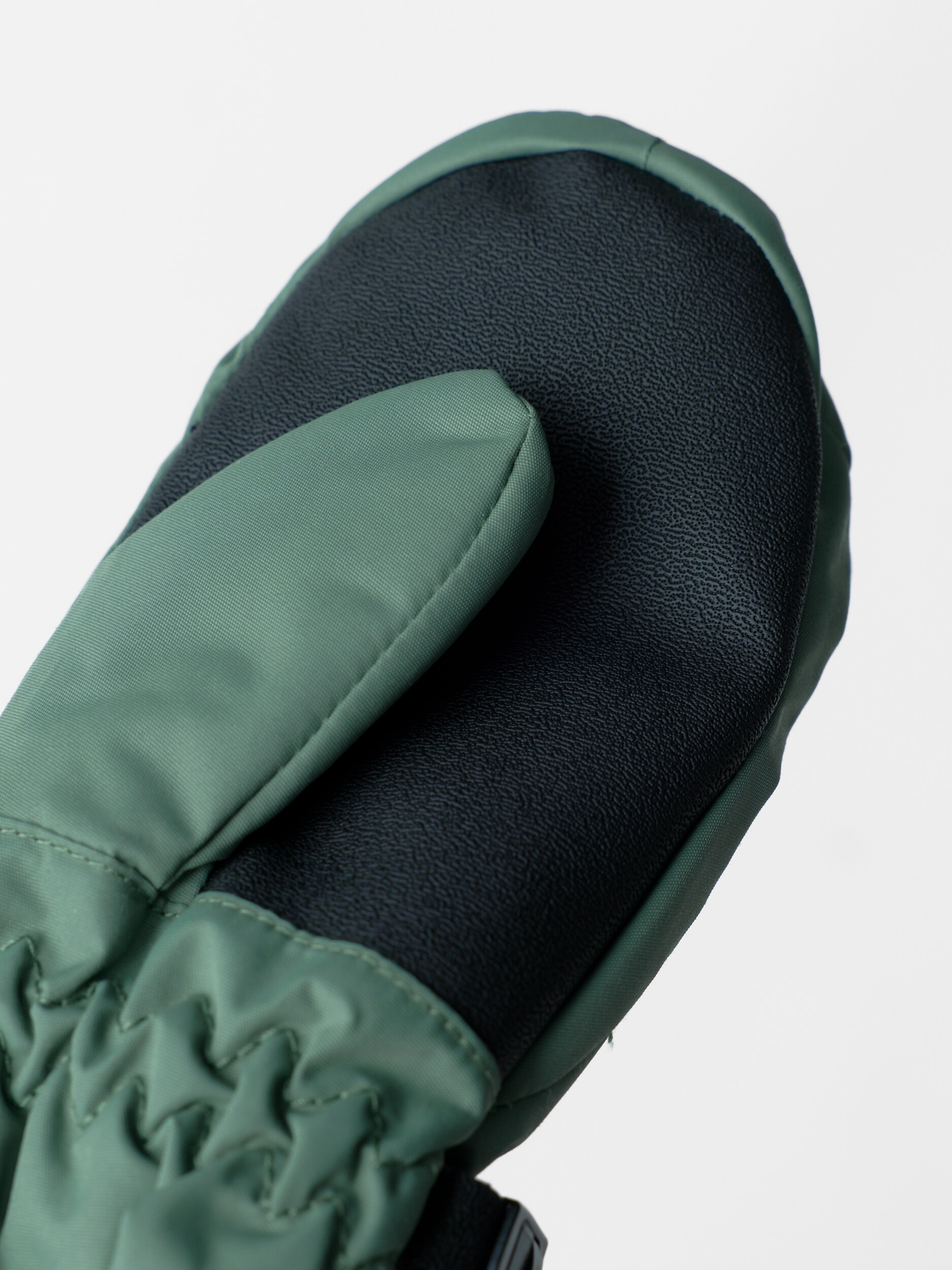 EVEREST, K Play Mitten Ii