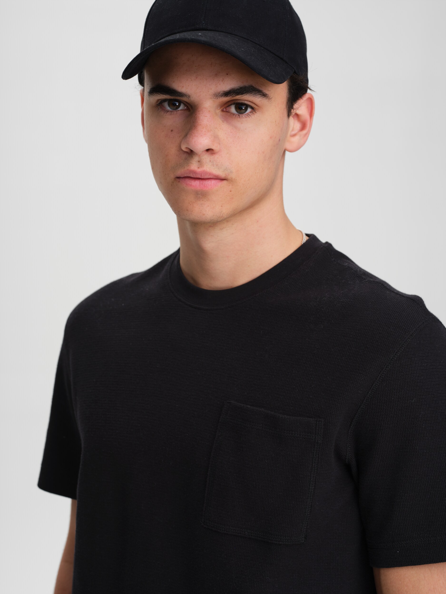 SOC, M Structure Tee
