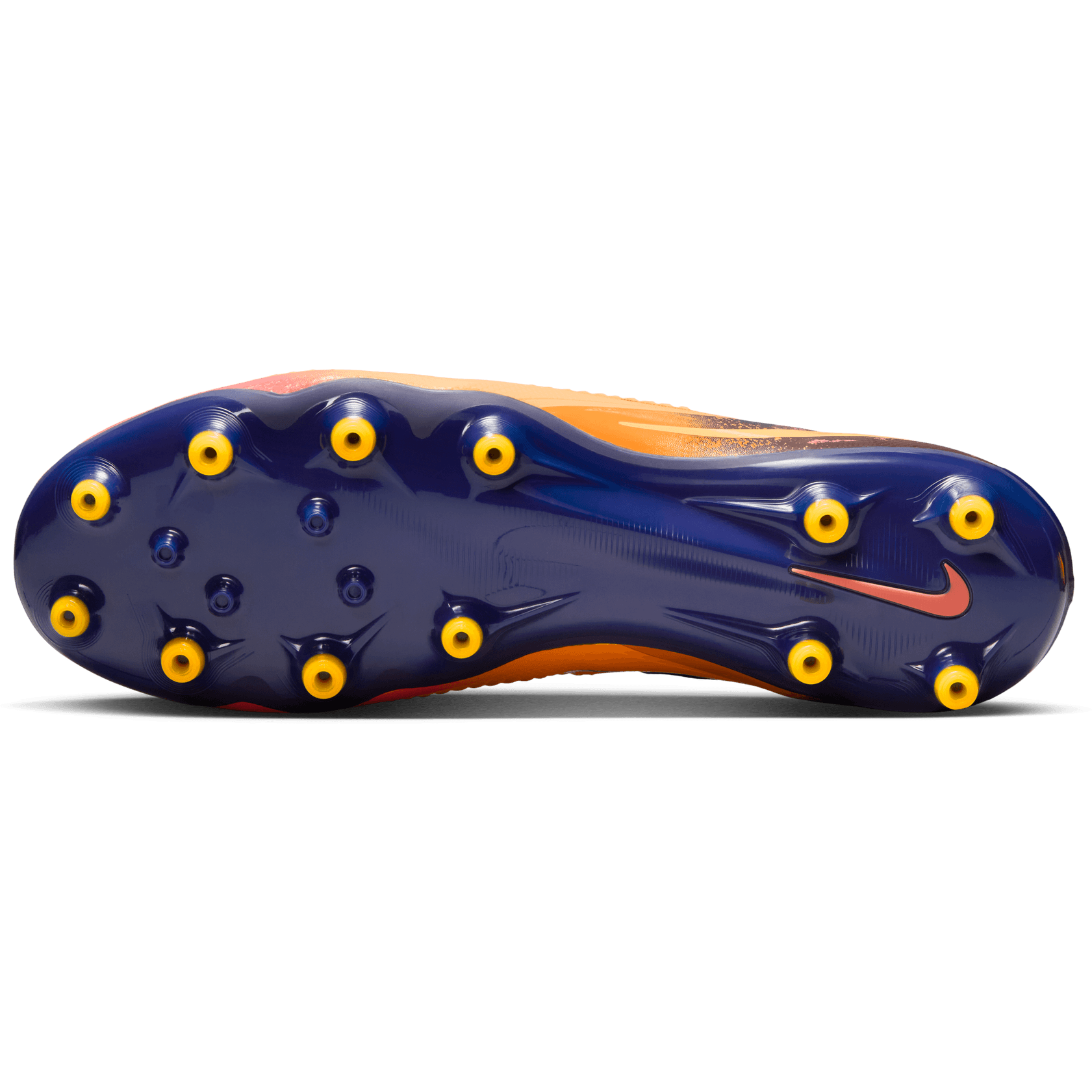 NIKE, Phantom 6 Low Pro Ag-pro Eh