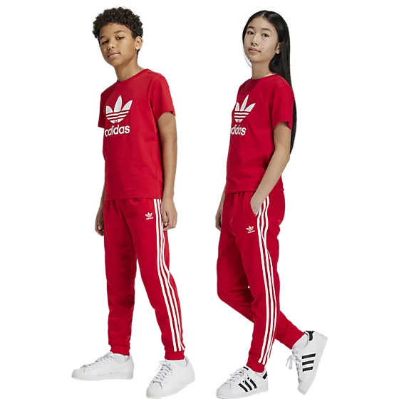 403771102101 ADIDAS ORIGINALS J Sst Track Pants 403771102101 ADIDAS ORIGINALS J Sst Track Pants Model01 Detail