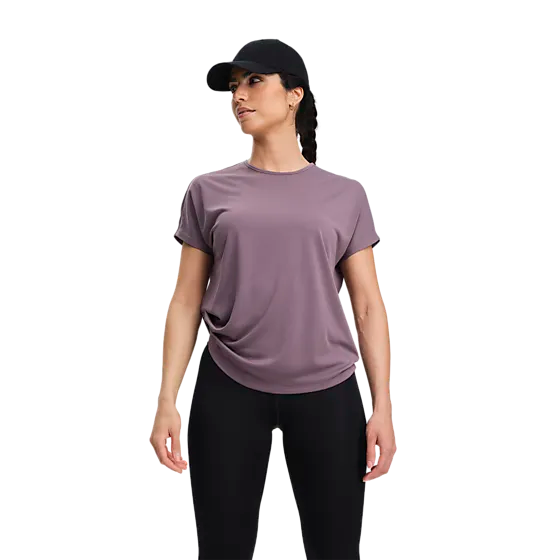 351620133101 SOC W Core Tee 351620133101 SOC W Core Tee Model01 Detail