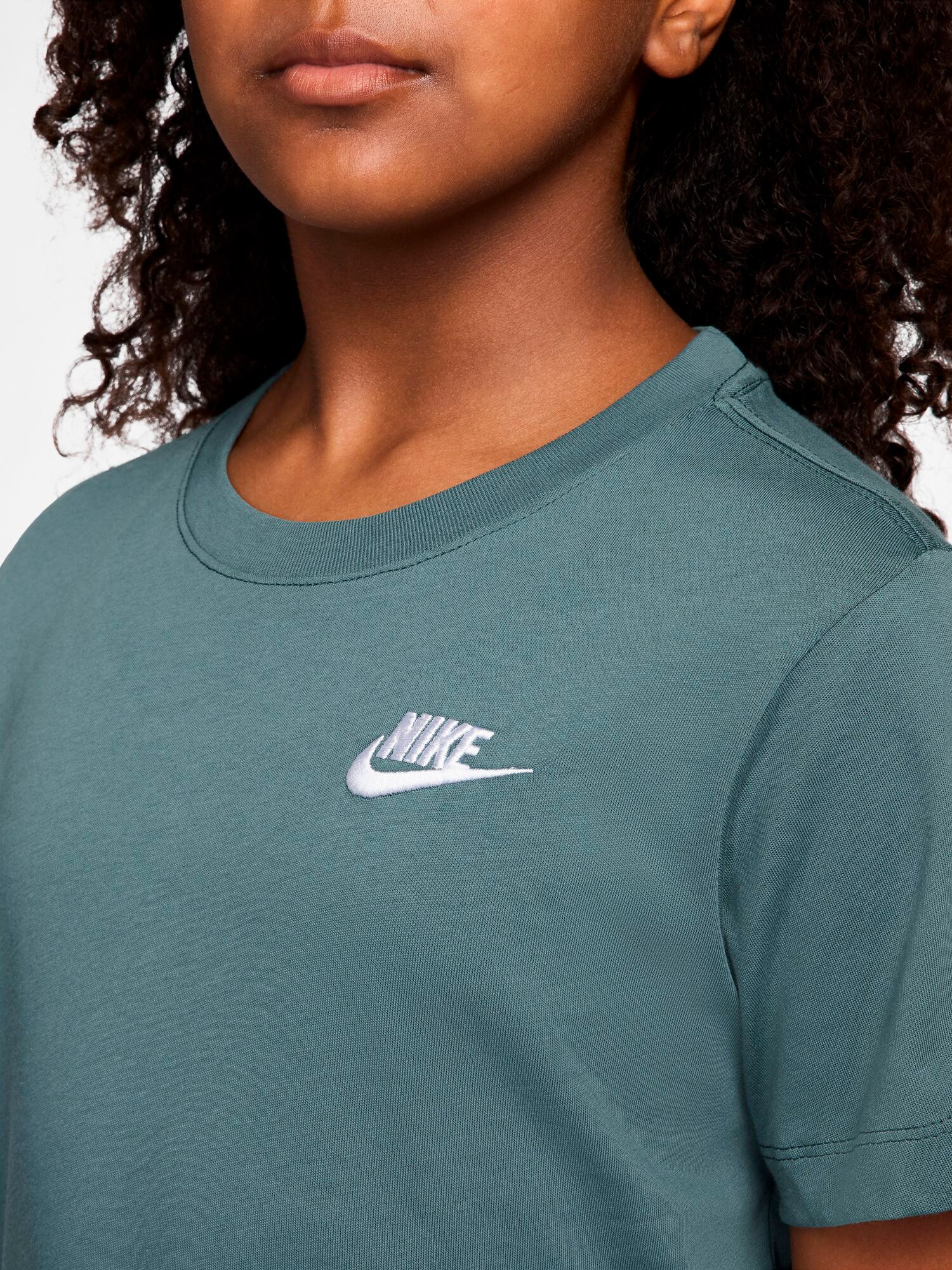 NIKE, J Nsw Tee Emb Futura Ss