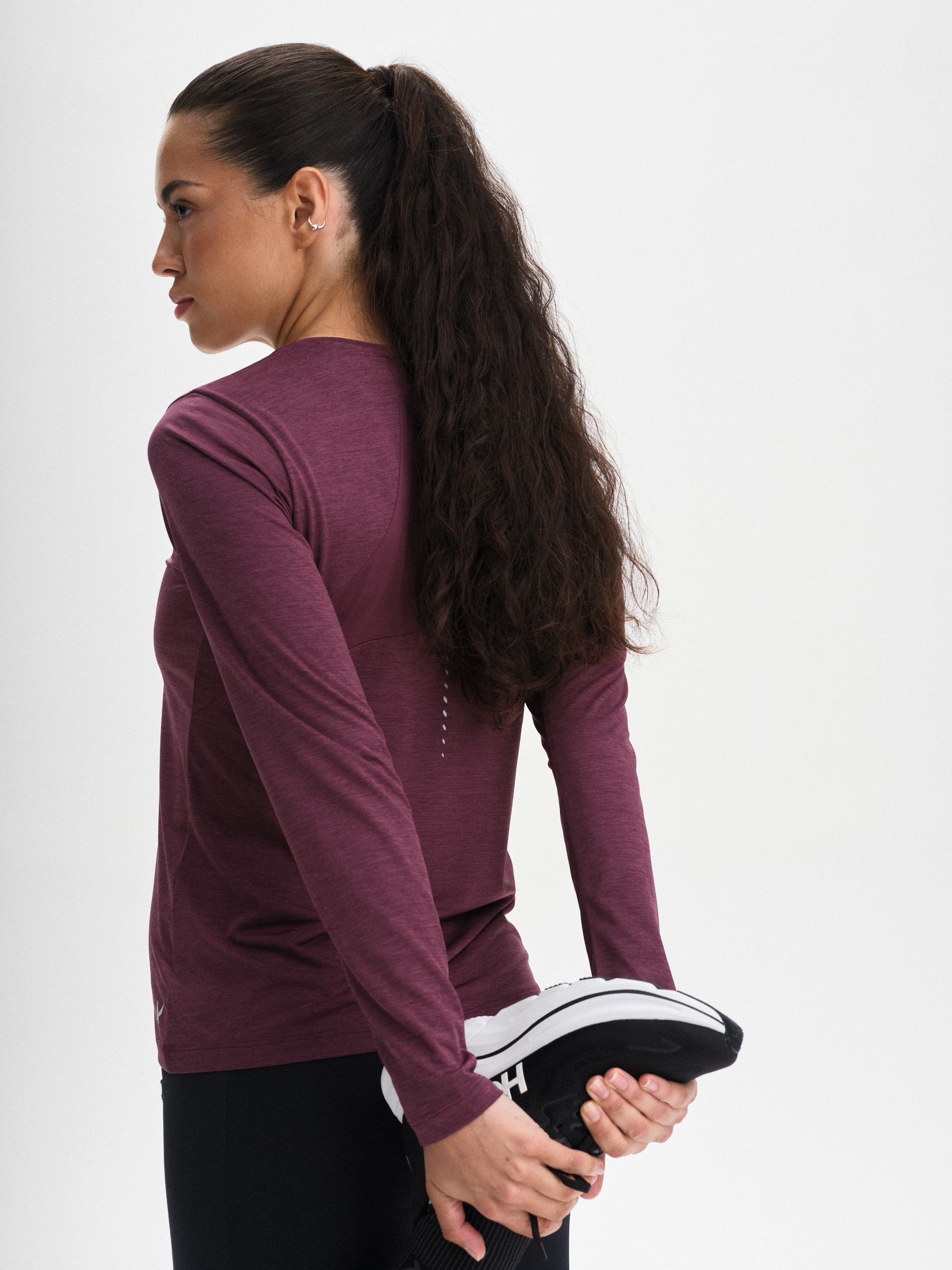 SOC, W Run Long Sleeve Top