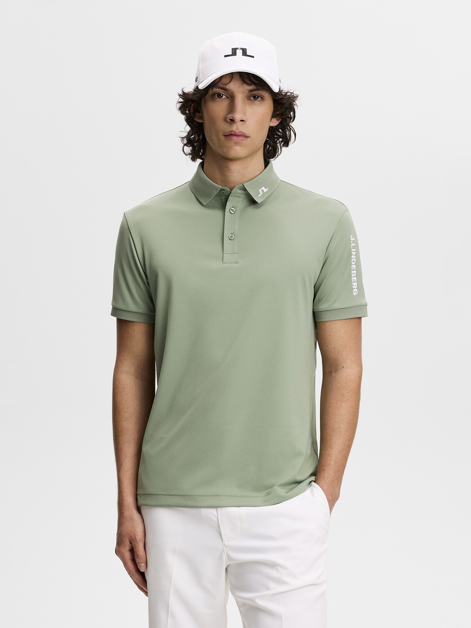 
J LINDEBERG, 
M TOUR TECH POLO, 
Detail 1
