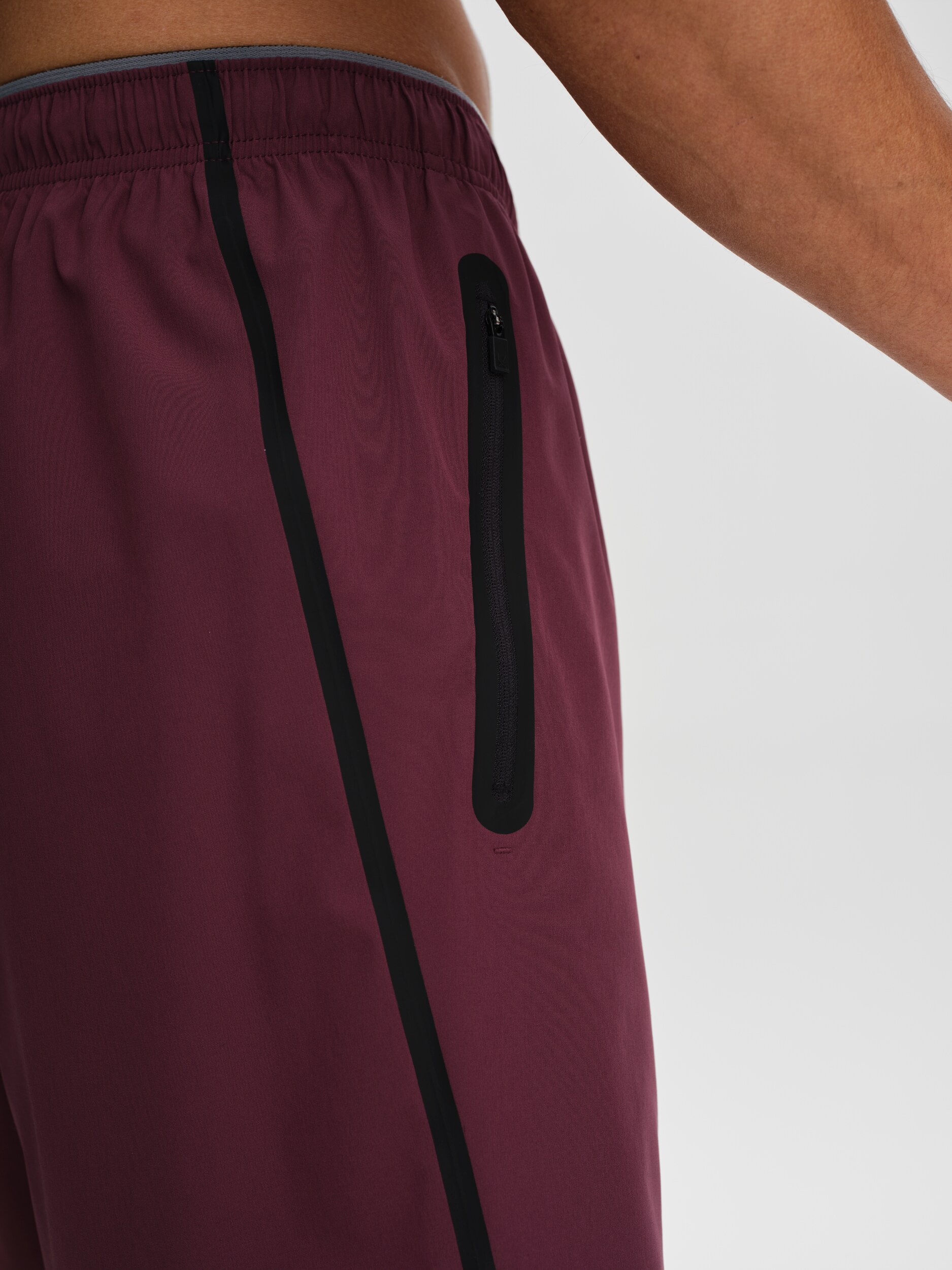 SOC, M Woven Active Shorts