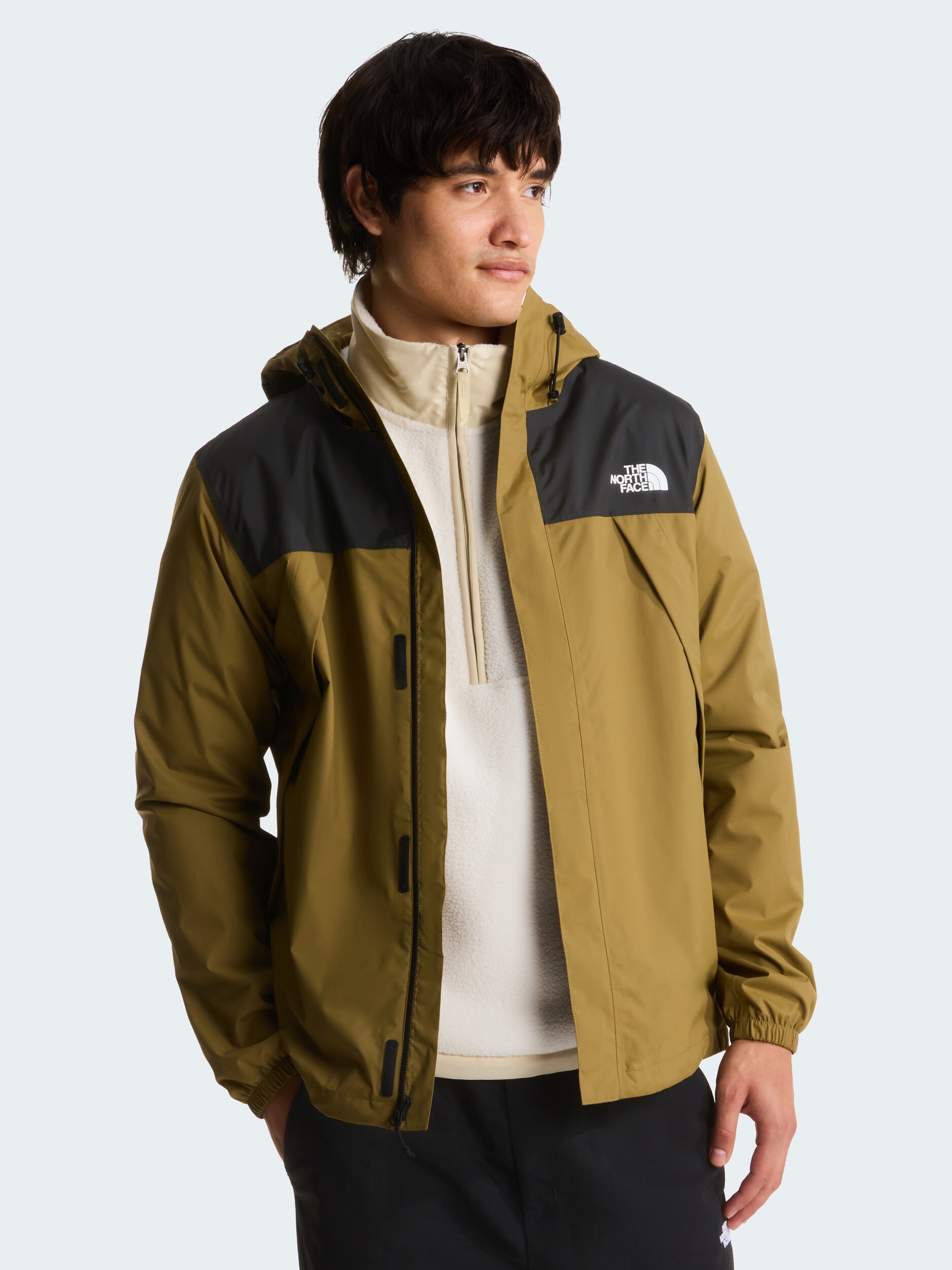 
THE NORTH FACE, 
M Antora Jacket, 
Detail 1
