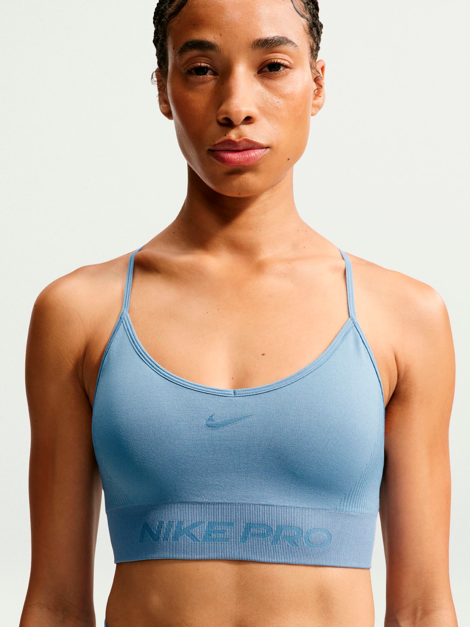 
NIKE, 
NIKE PRO SEAMLESS WOMEN'S LIGHT-SUP, 
Detail 1
