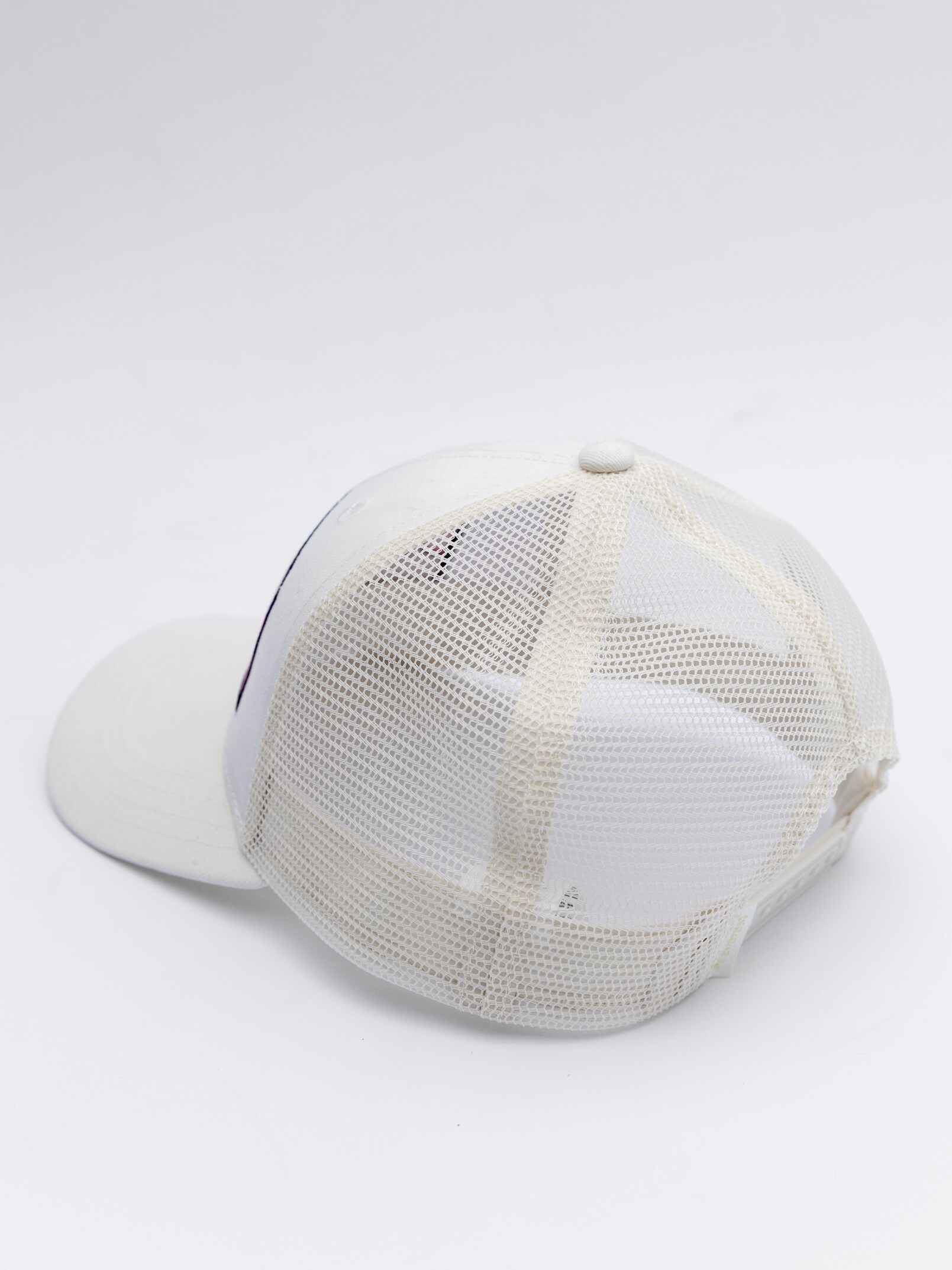 EVEREST, J Achen Trucker Cap