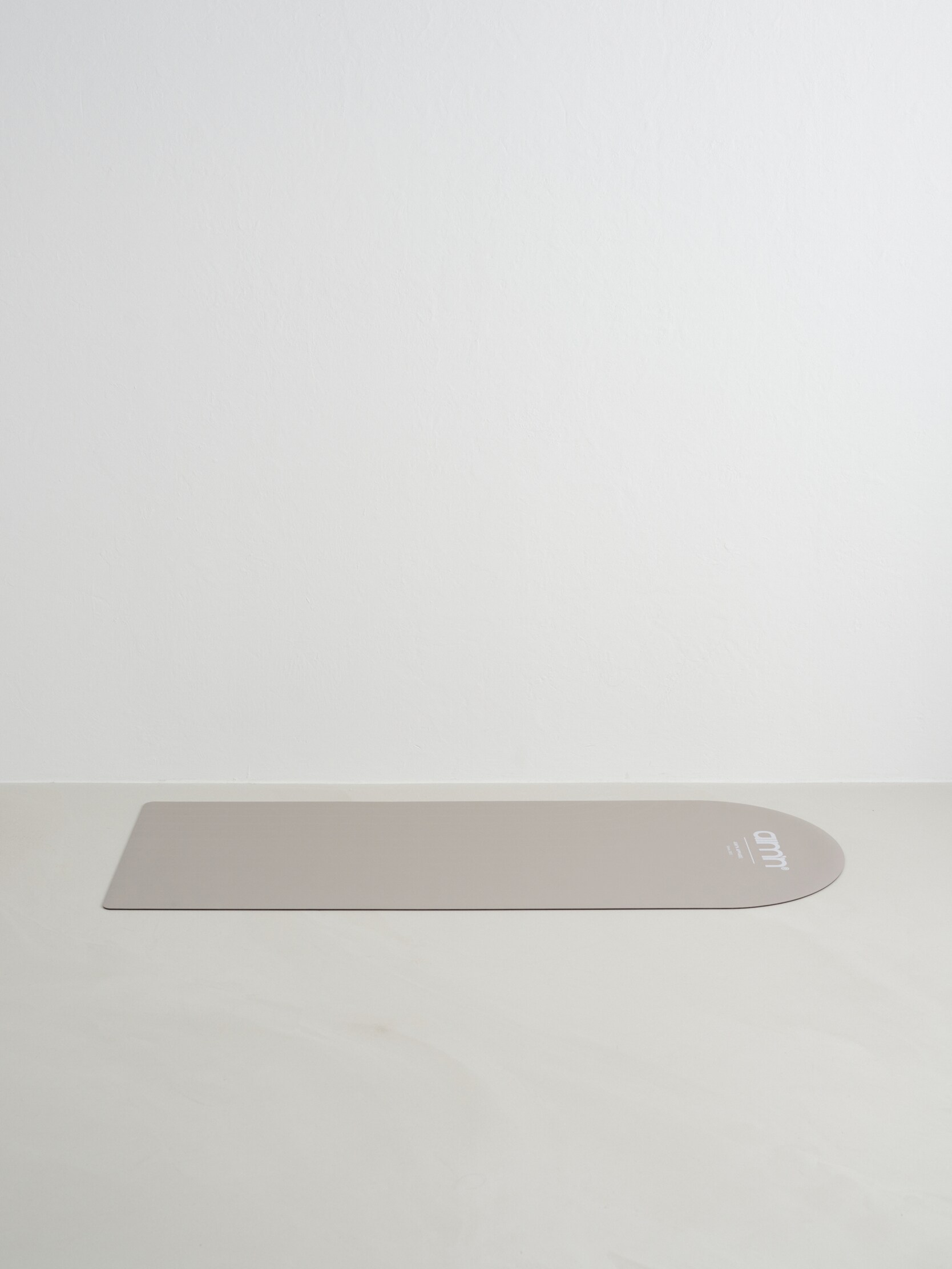 AIM&acute;N, ARCH MAT