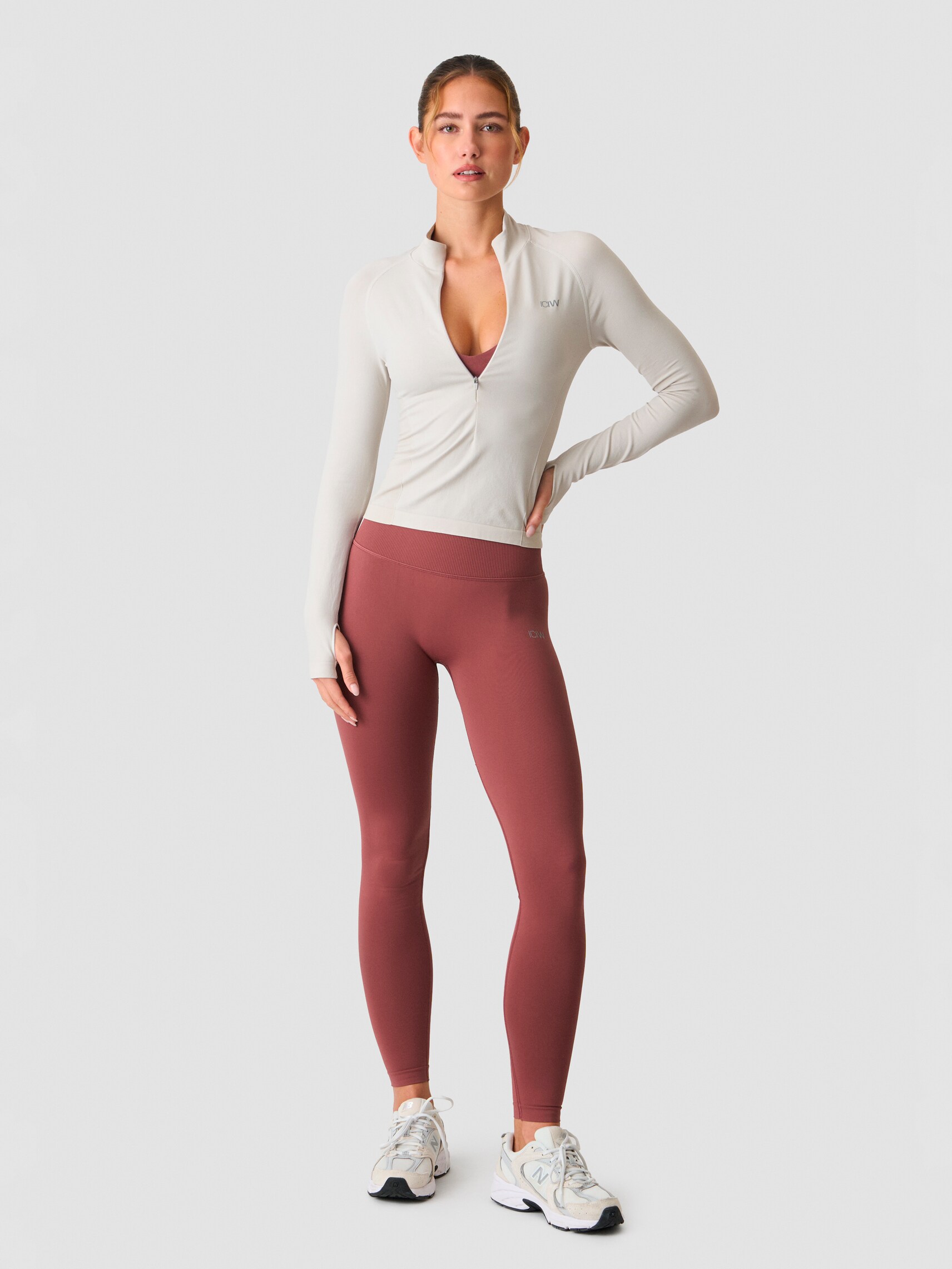 ICANIWILL, DEFINE SEAMLESS INVISIBLE 1/2 ZIP LS W