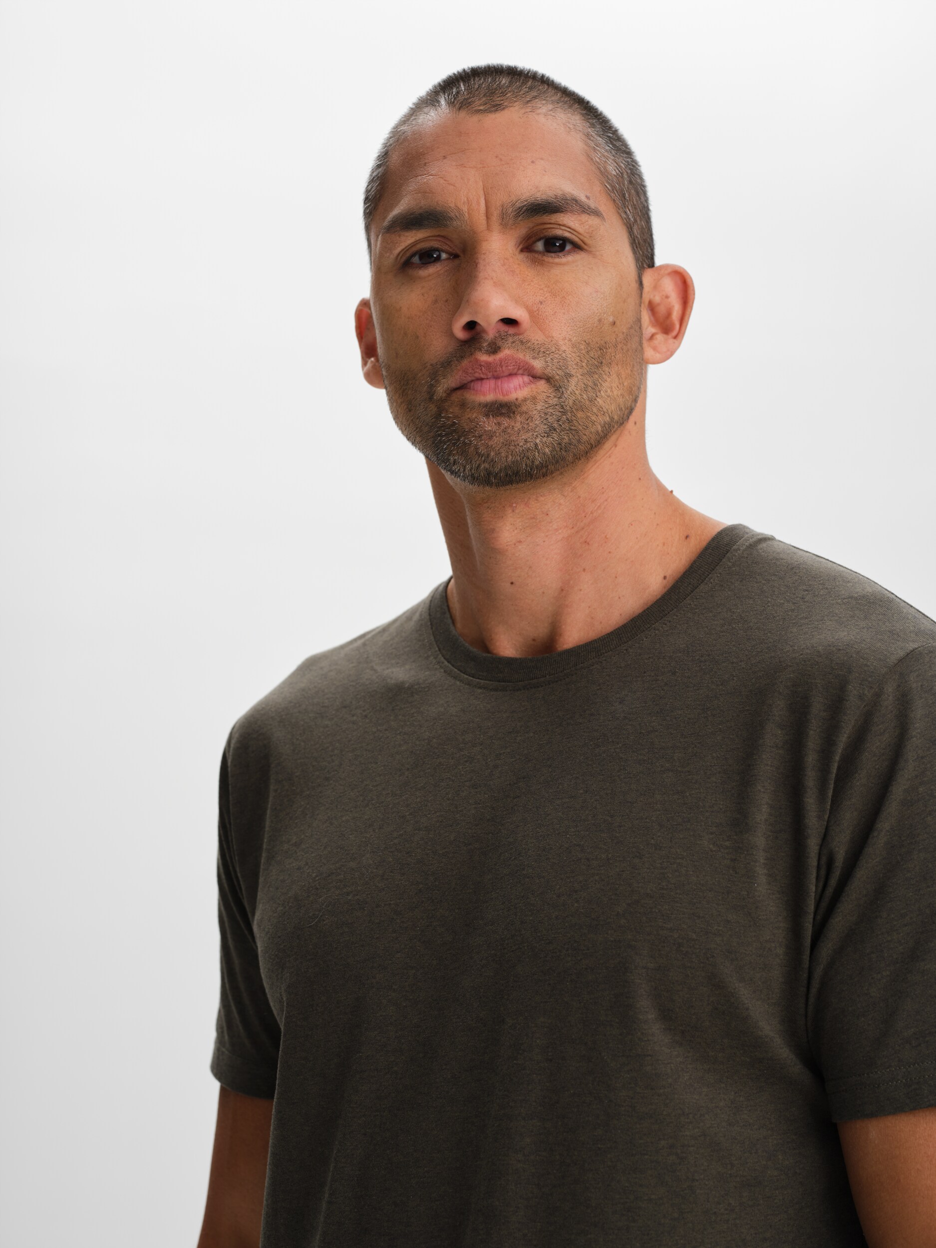 SOC, M REGULAR FIT TEE