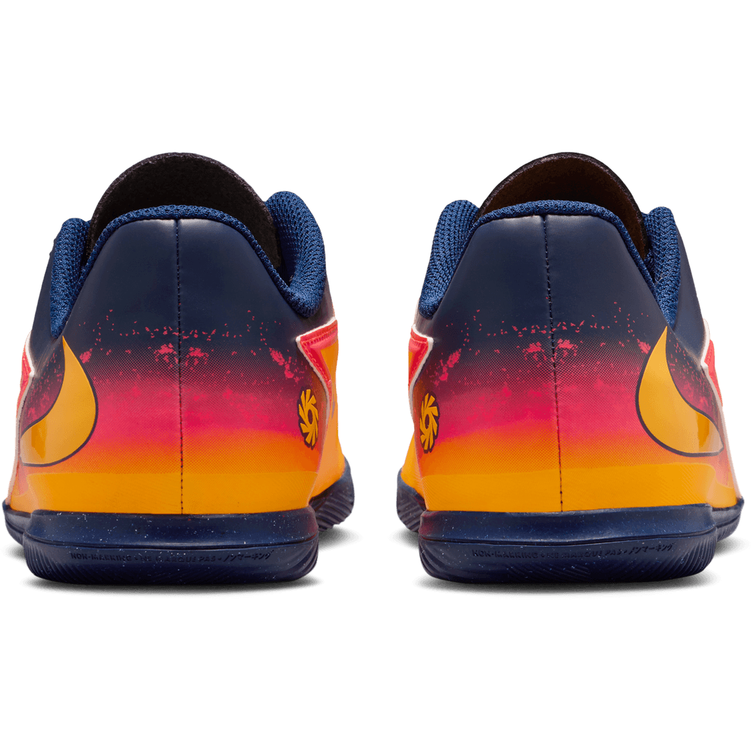 NIKE, Jr Phantom 6 Low Club Ic Eh