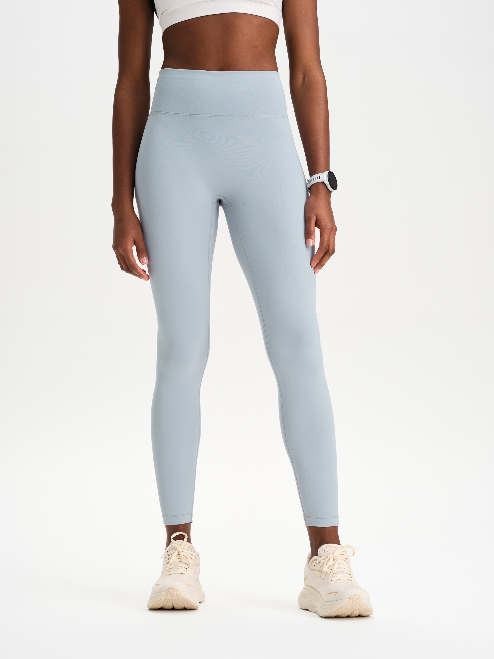 
SOC, 
W Run Motion Tights, 
Detail 1
