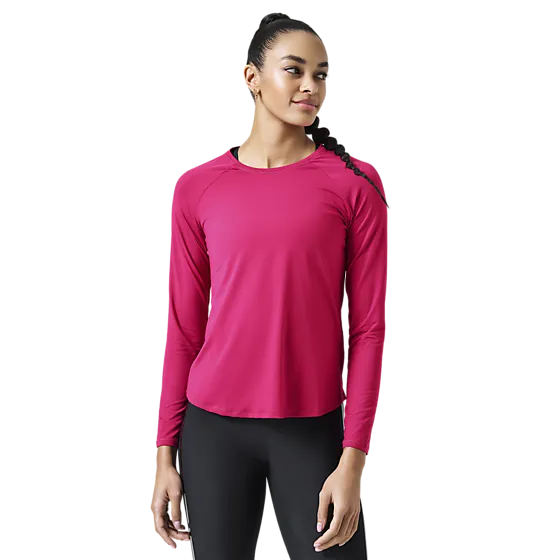 708259102101 CASALL  Essential Ls Tee W 708259102101 CASALL Essential Ls Tee W  Model01 Detail