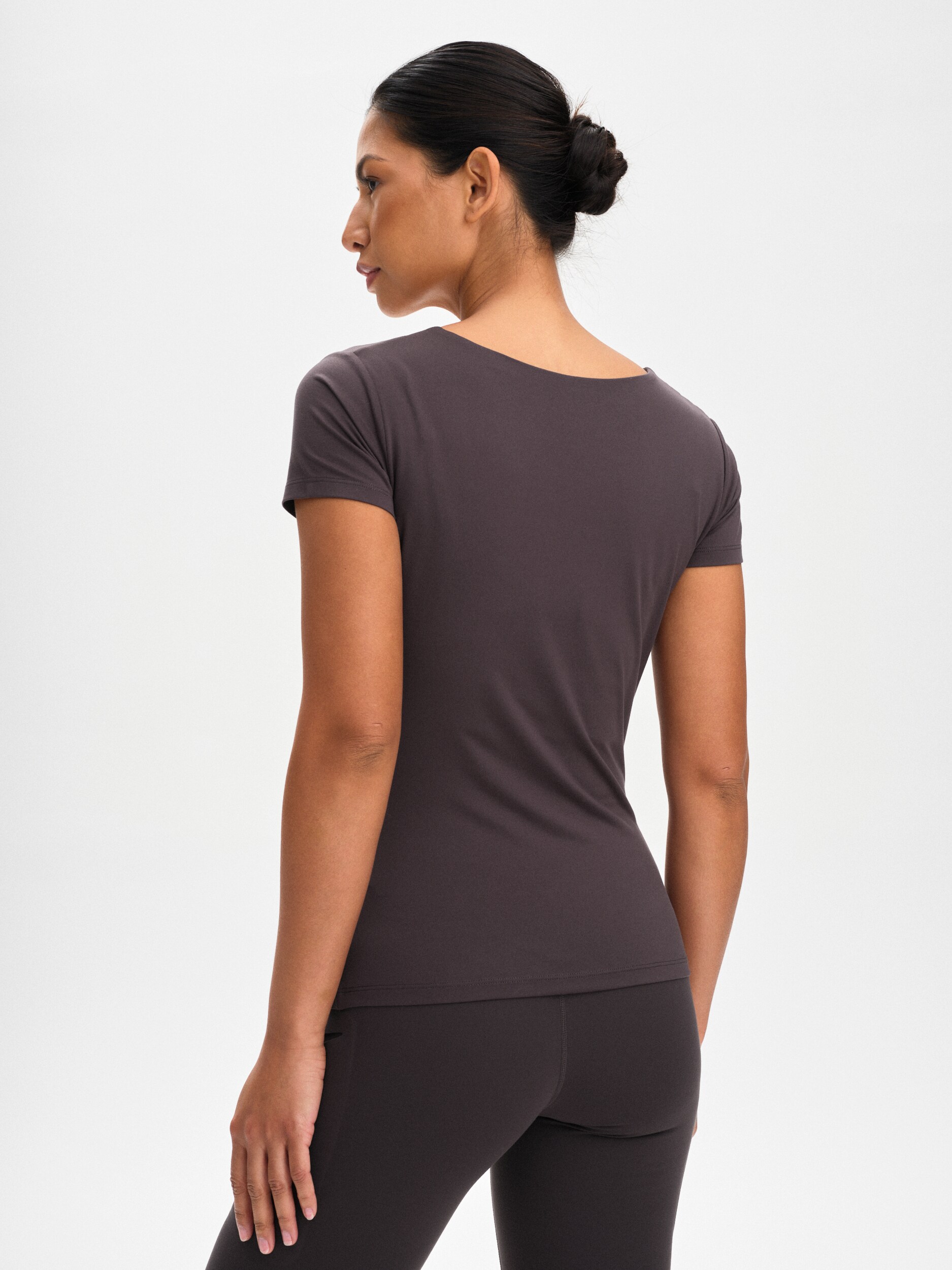 SOC, W SOFT SQUARE TEE
