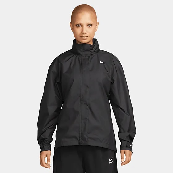 387363101101 NIKE W Nk Fast Jacket 387363101101 NIKE W Nk Fast Jacket Model01 Detail