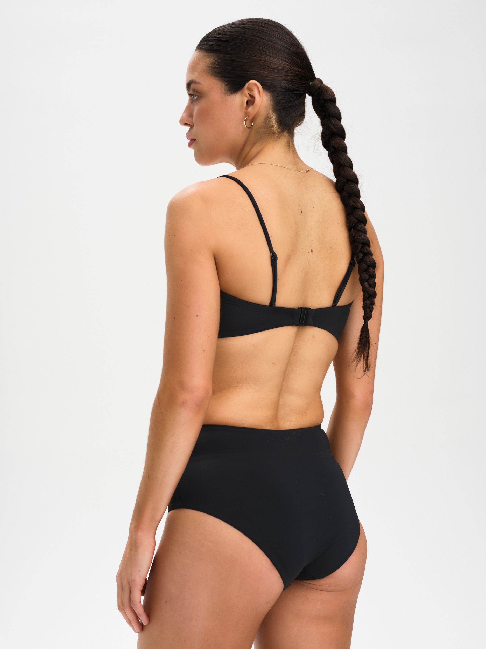 SOC, W BEACH TUBE TOP