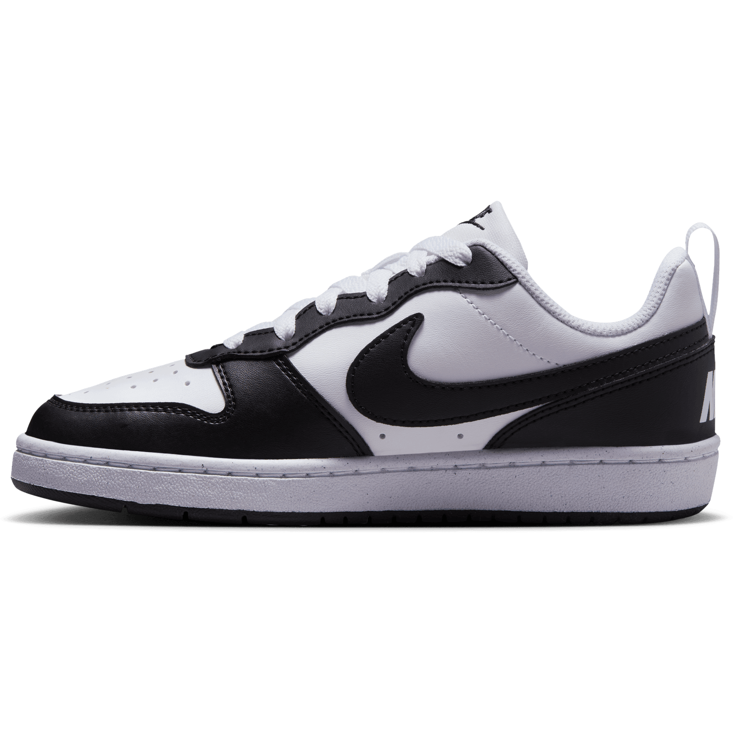 NIKE, J Court Borough Low Rec Gs