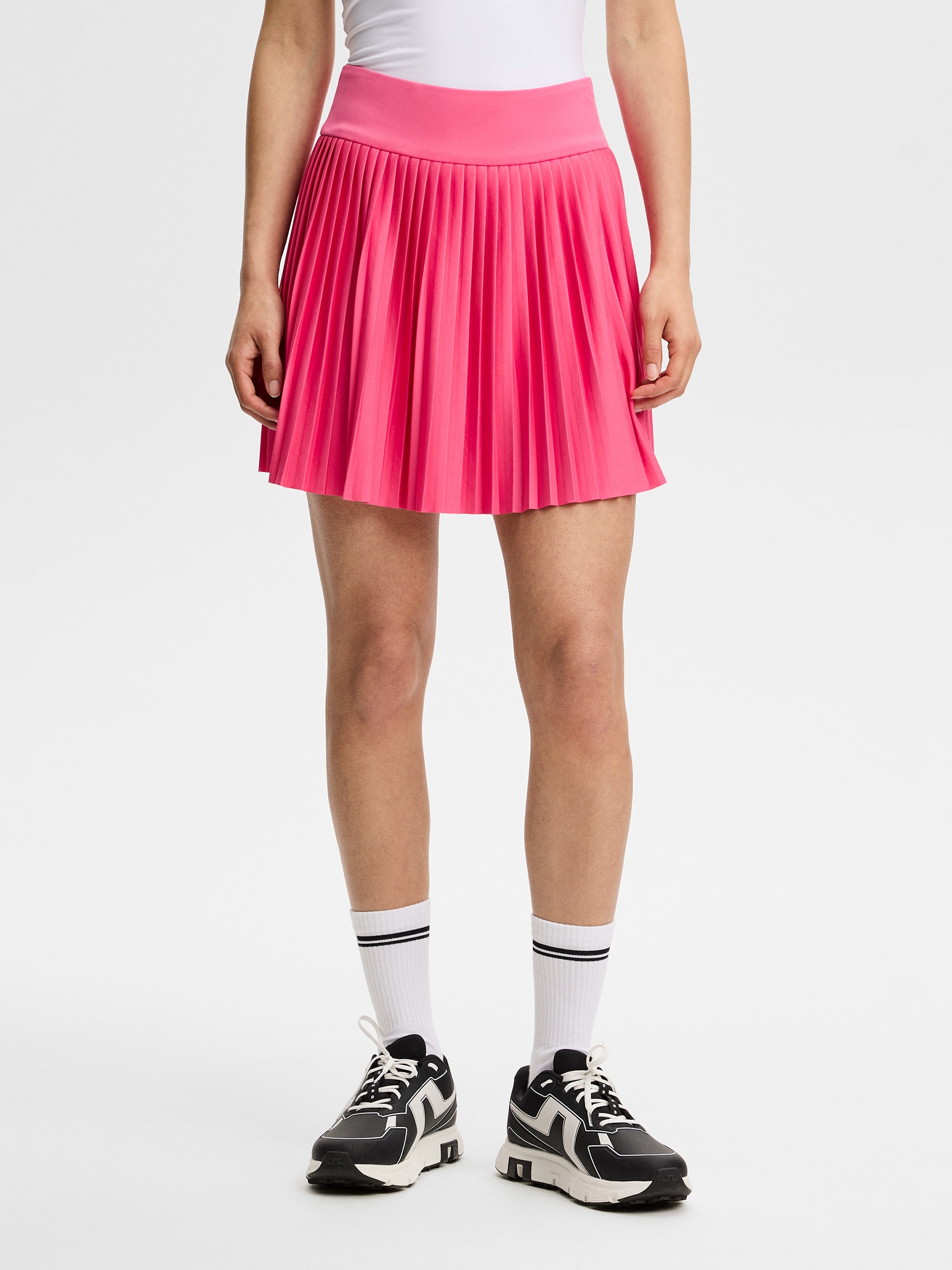 
J LINDEBERG, 
W ALEXANDRA SKIRT, 
Detail 1
