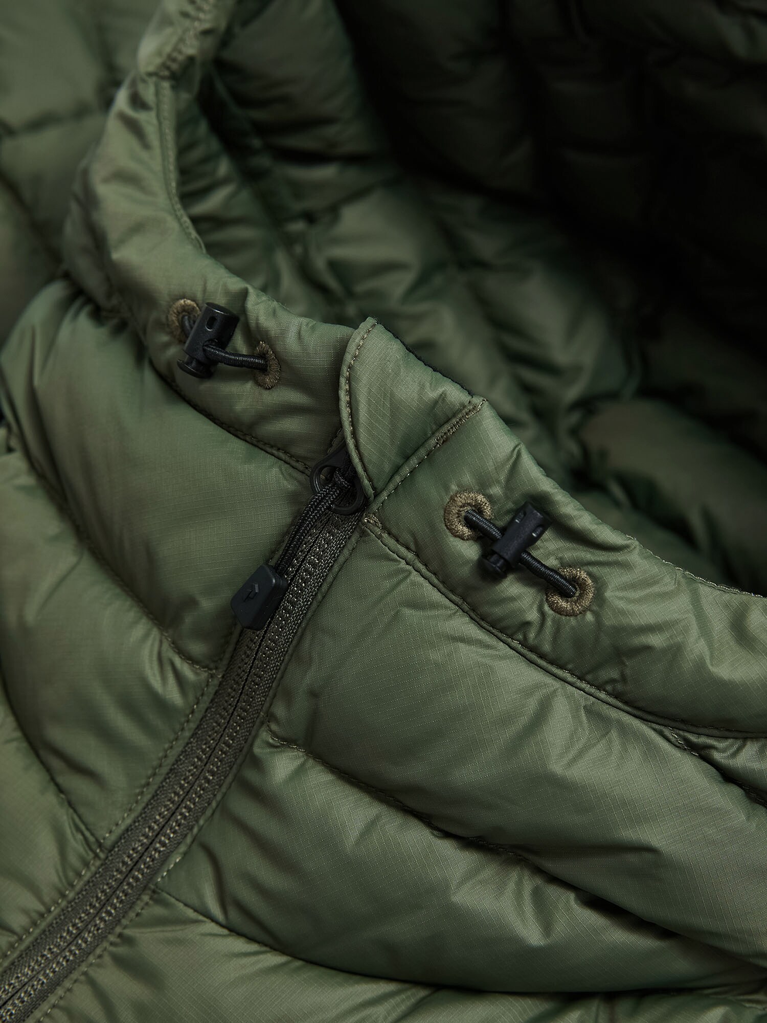 PEAK PERFORMANCE, W Frost Down Hood Jkt