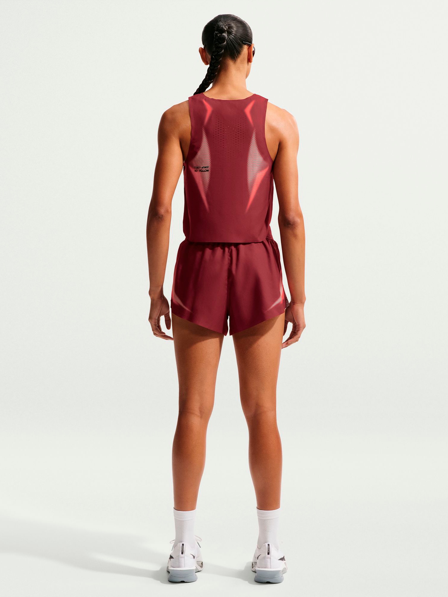 NIKE, W NK AEROSWIFT DFADV CROP TANK GX