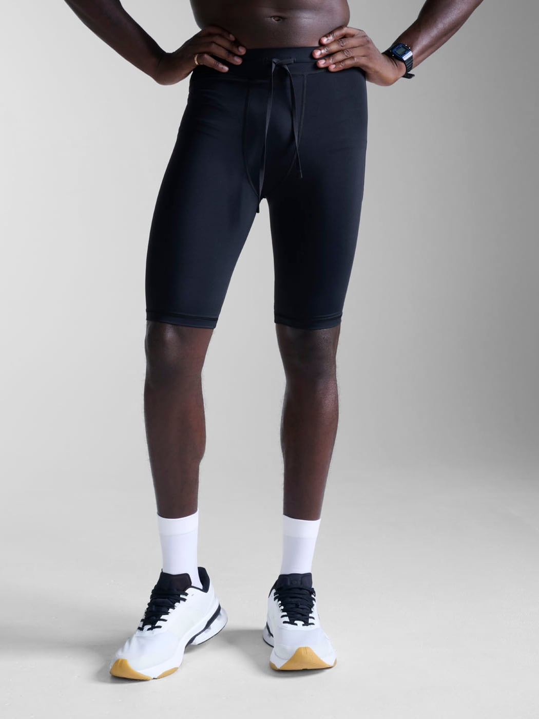 
2XU, 
AERO MESH COMPRESSION SHORTS, 
Detail 1
