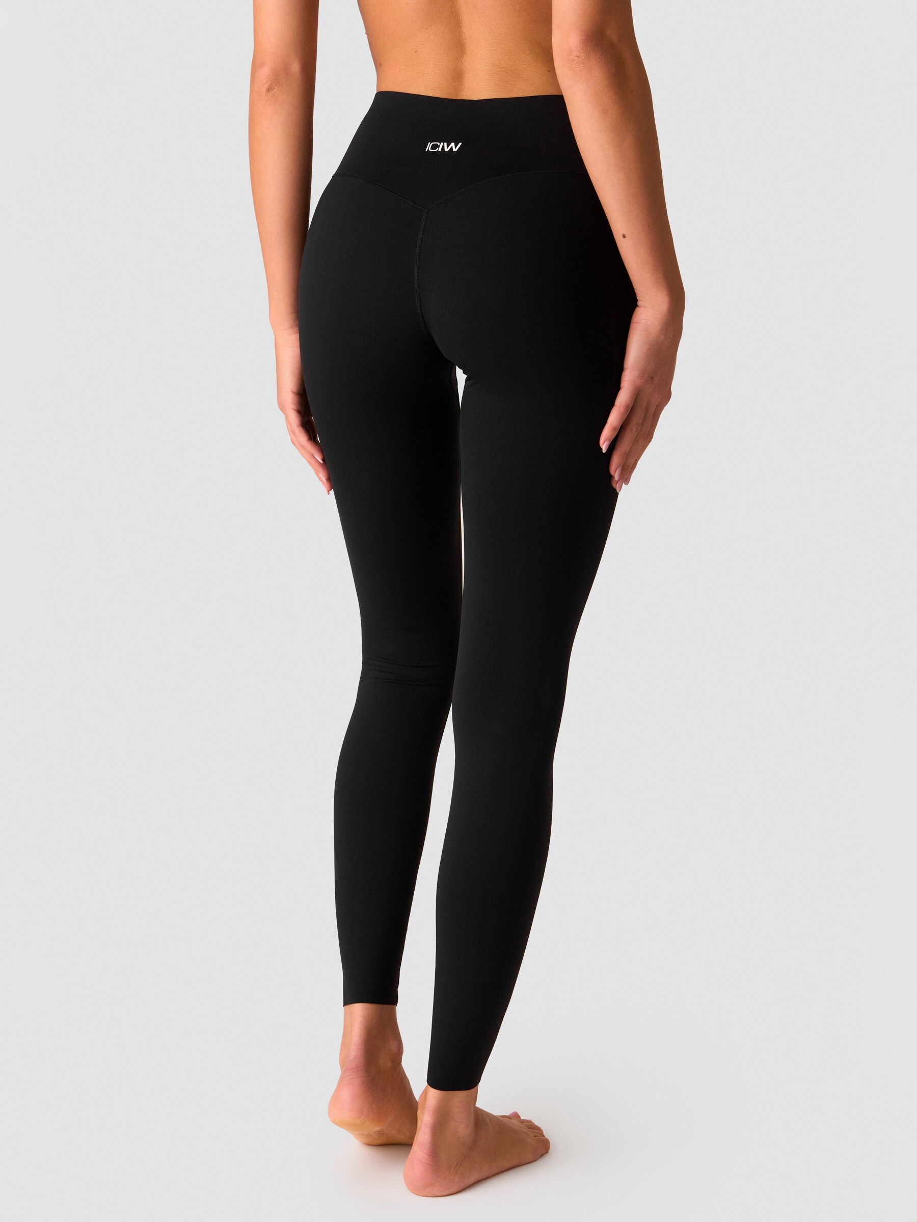 ICANIWILL, NIMBLE V-SHAPE NO-RISE TIGHTS W