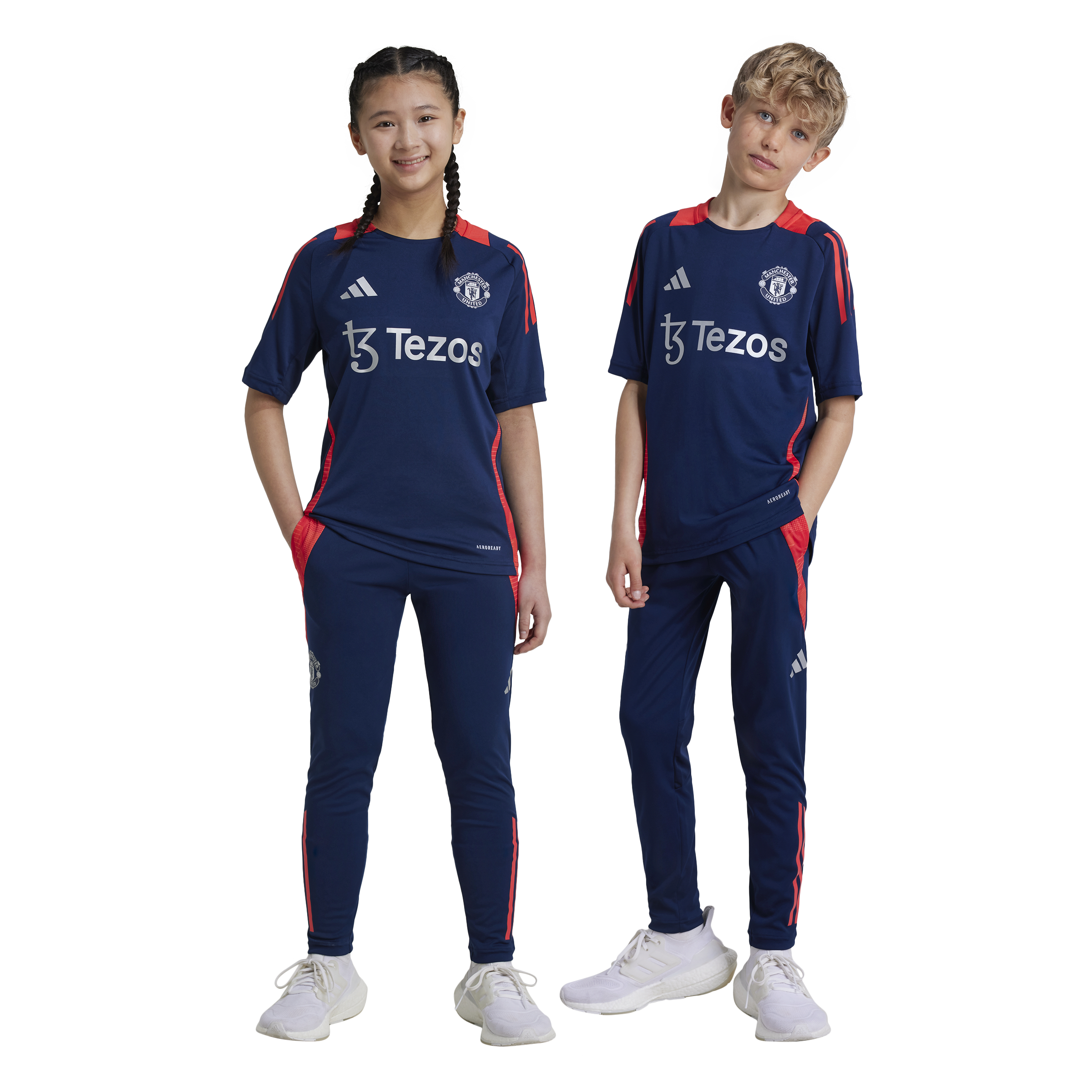 
ADIDAS, 
Mufc Tr Pnty, 
Detail 1
