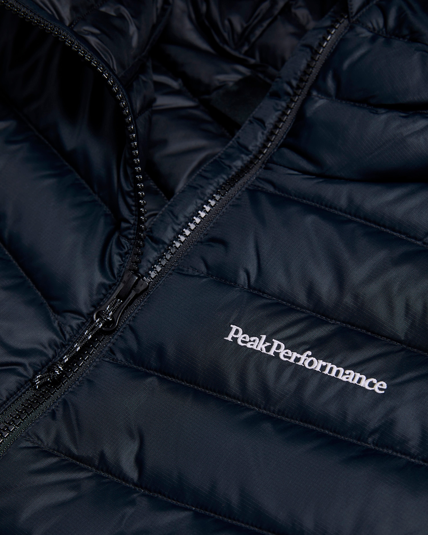 PEAK PERFORMANCE, W Frost Down Hood Jacket