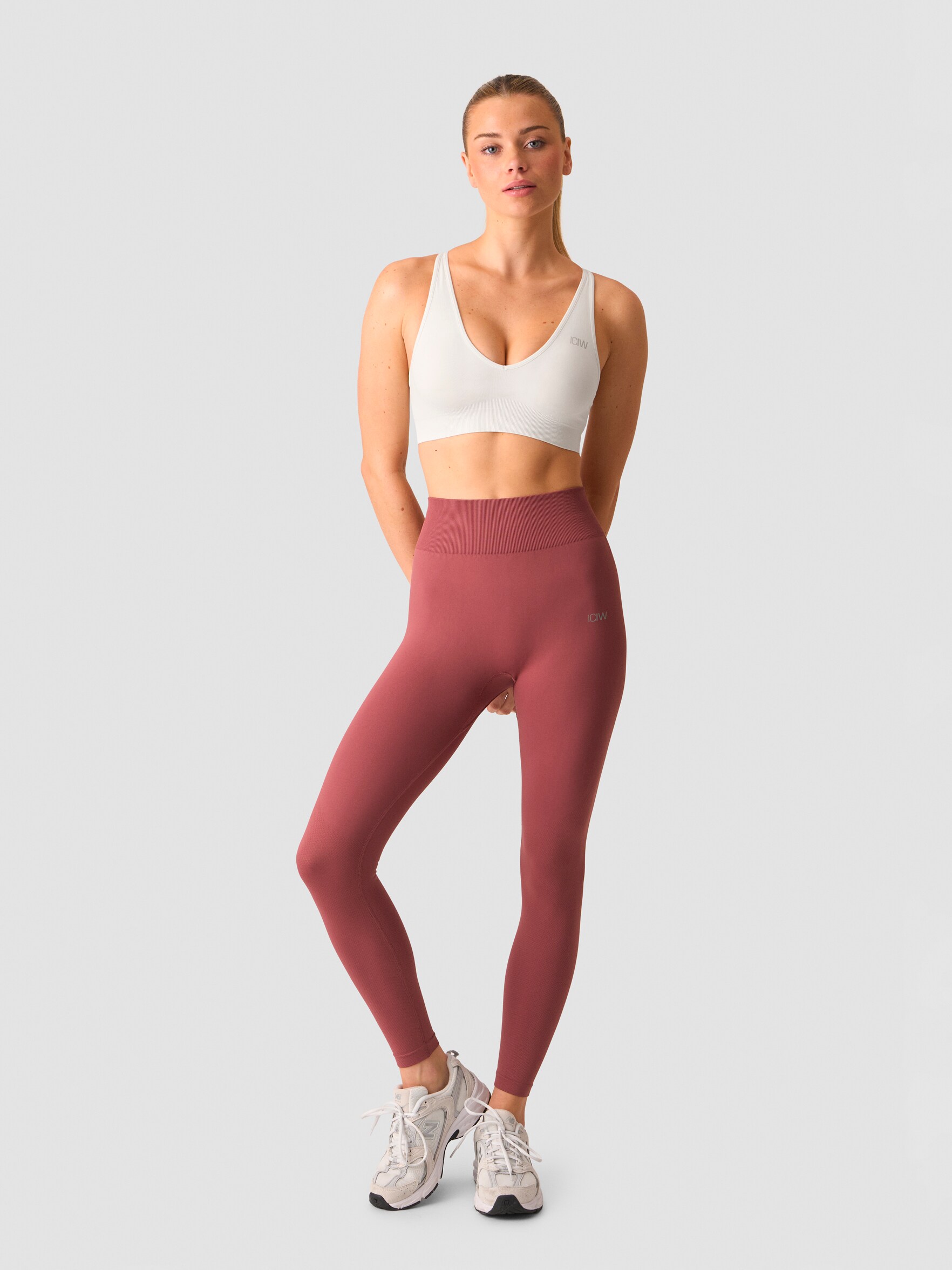 ICANIWILL, Define Seamless Tights