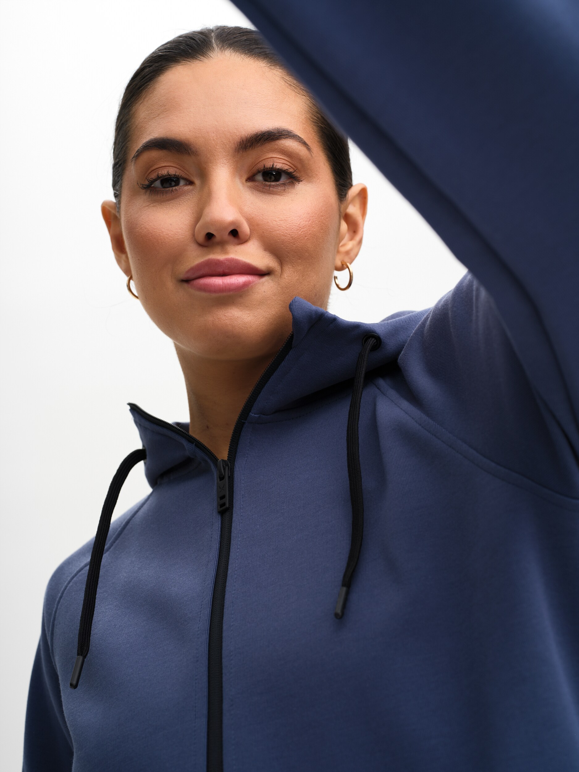 SOC, W All Day Long Hood