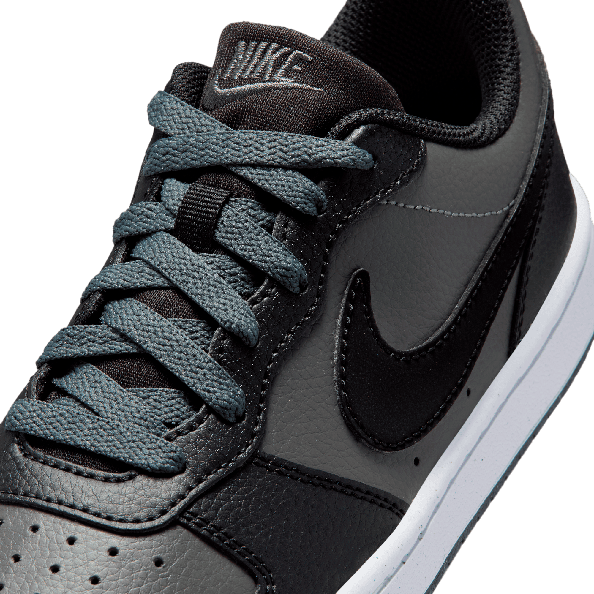 NIKE, J COURT BOROUGH LOW GS