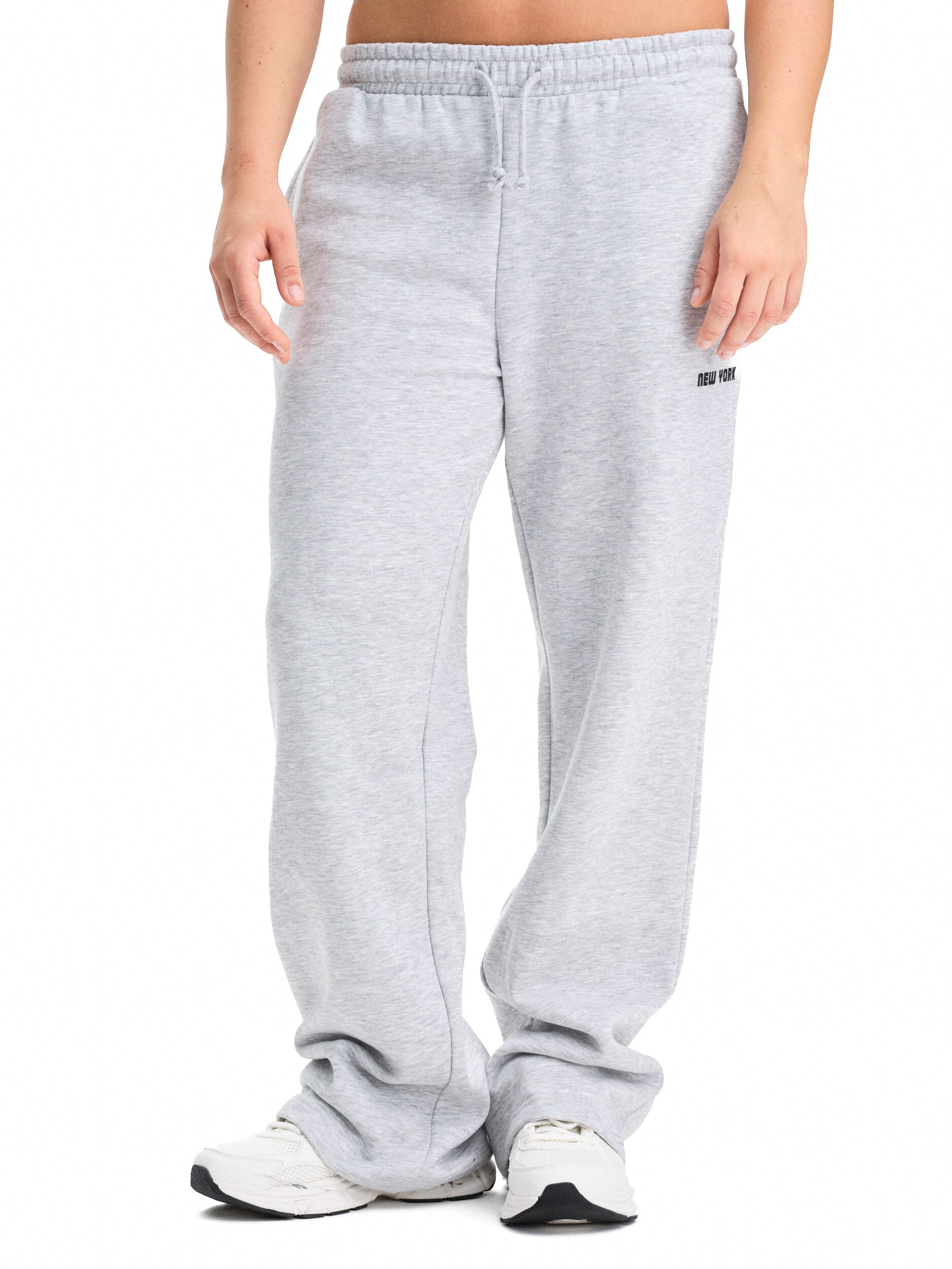 
ICONIC, 
SWEATPANTS W, 
Detail 1
