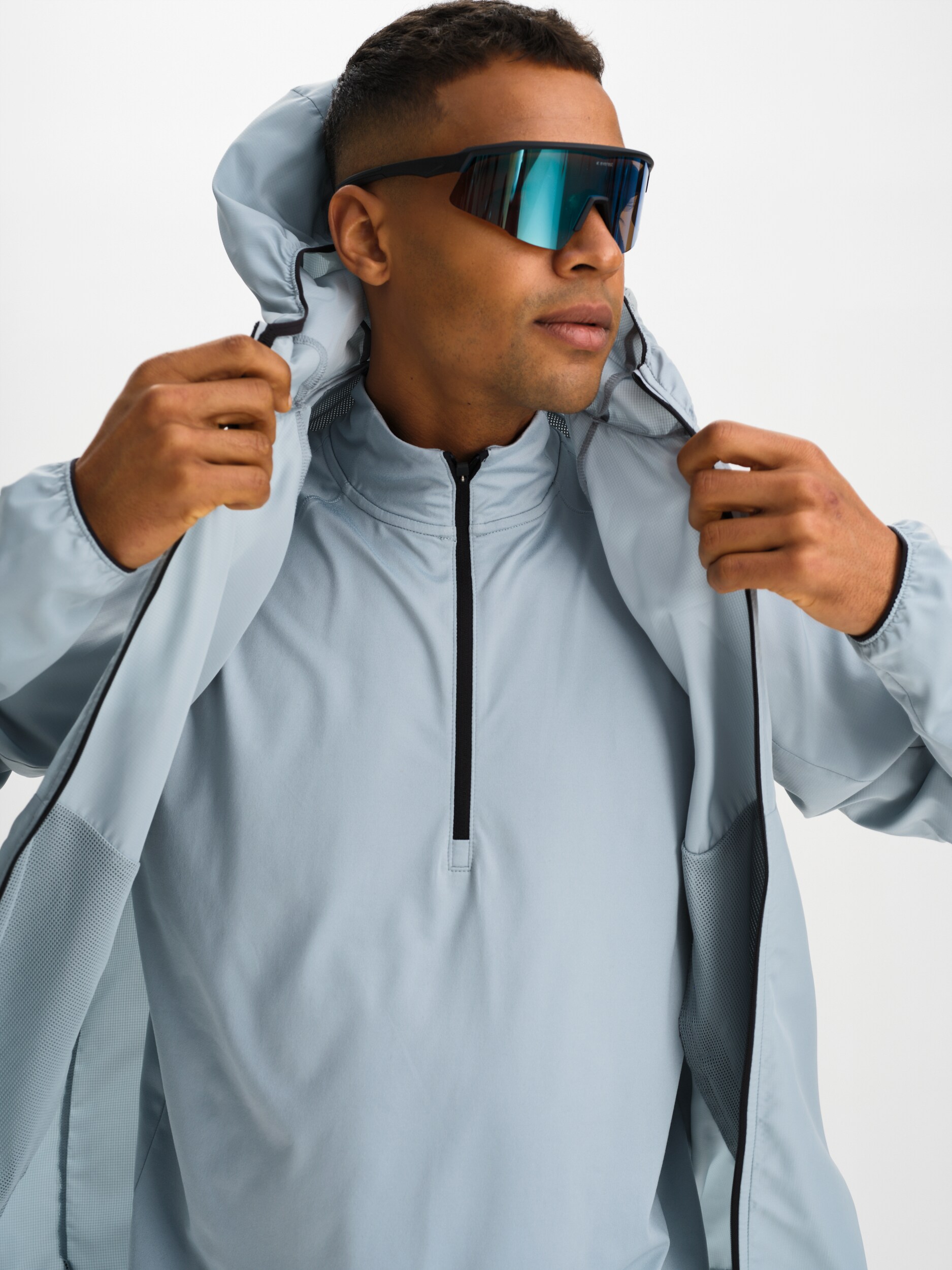 SOC, M Run Wind Jacket